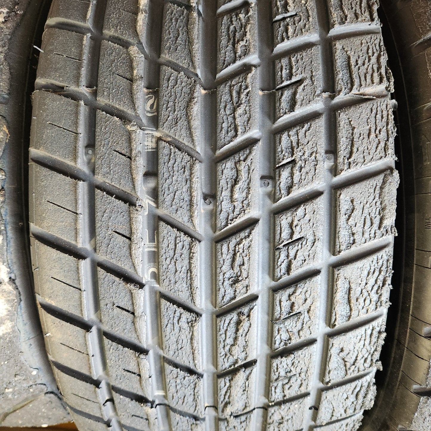 Pirelli 200/54/13 Racing Wet Tyres. Pair 02