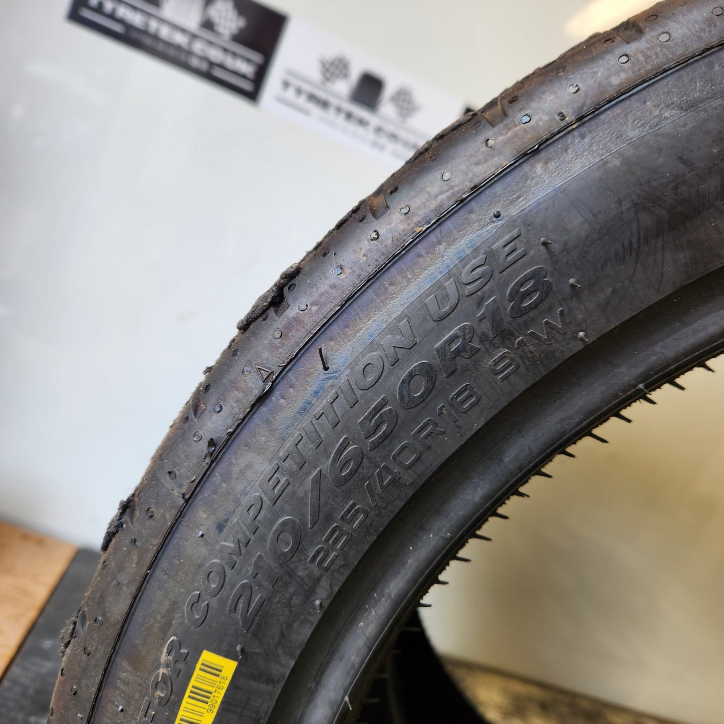 Hankook 235/40/18 (210/65/18) Ventus Z215 Road Legal Trackday Semi Slicks (Pair)
