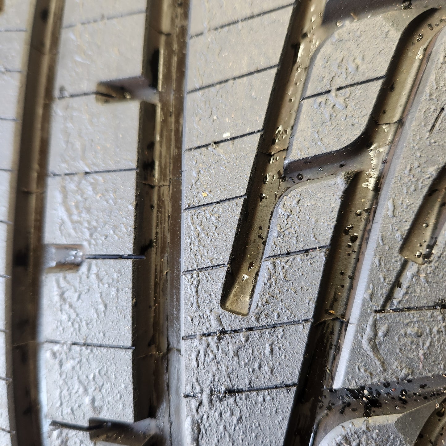 Michelin 18/58/15 (195/50/15) Wet Racing Tyres. (4 Tyres) SET 01