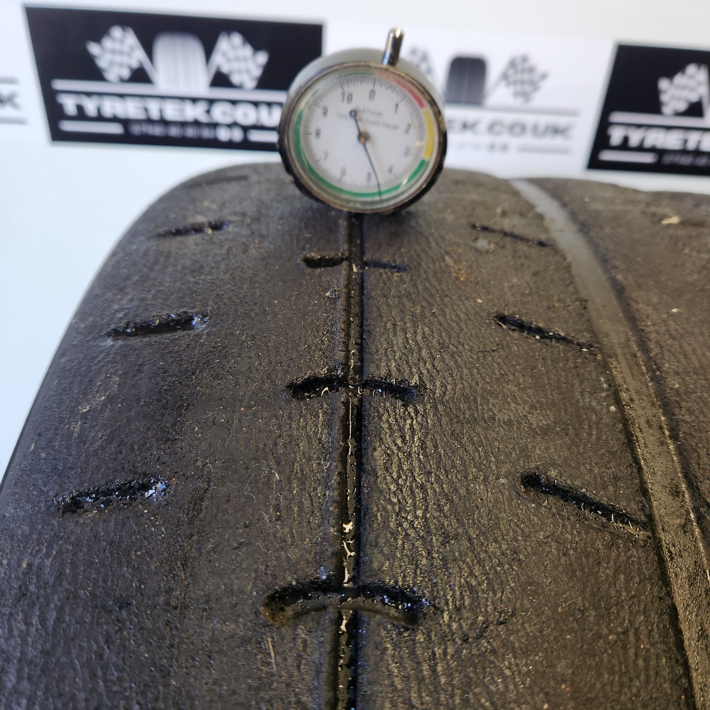 Yokohama A052 295/30/18 Semi Slick Trackday Tyre