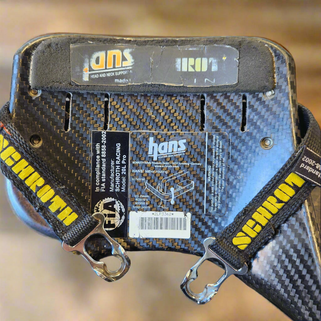 Schroth Carbon Fibre HANS Device. 20L Pro