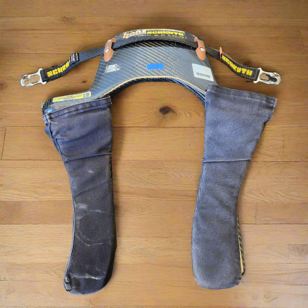 Schroth Carbon Fibre HANS Device. 20L Pro