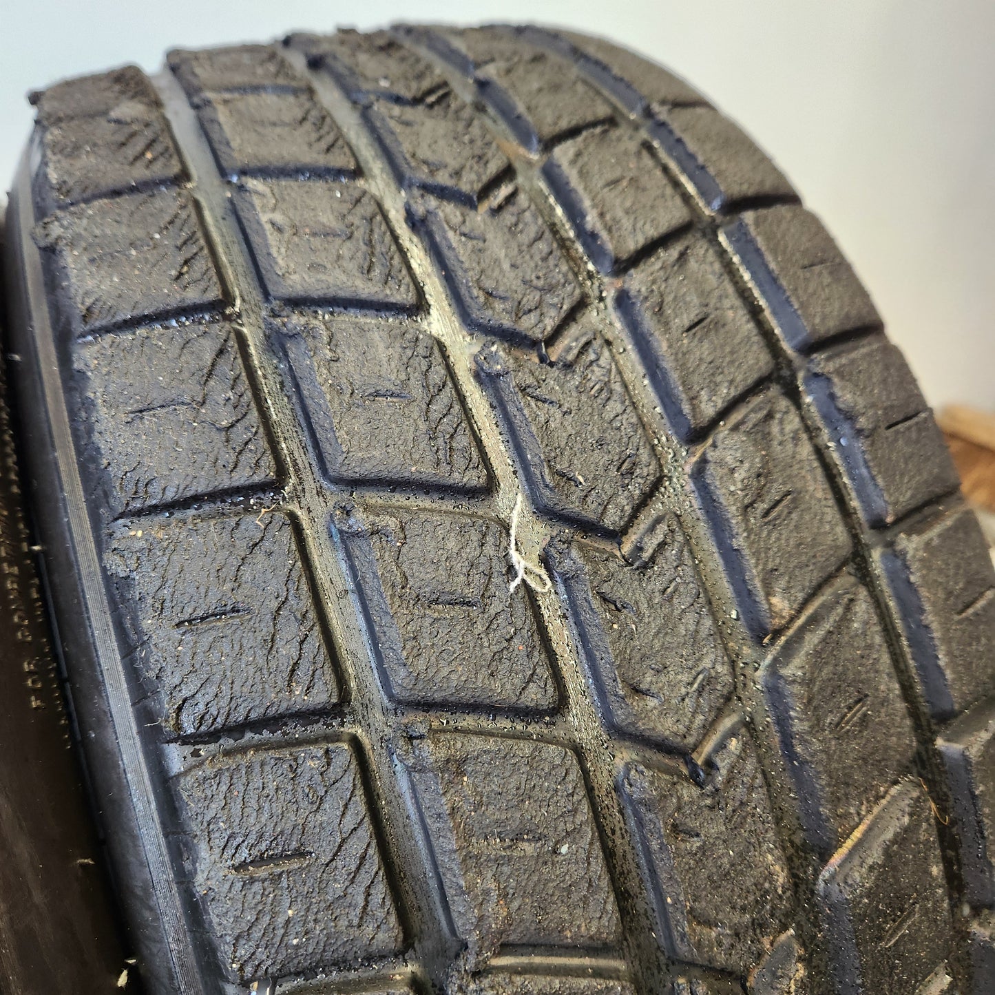 Avon 180/565/13 Wet Racing / Trackday Tyres (Pair 01)