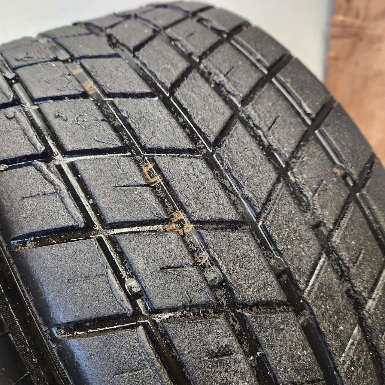 Pirelli 200/54/13 Wets.