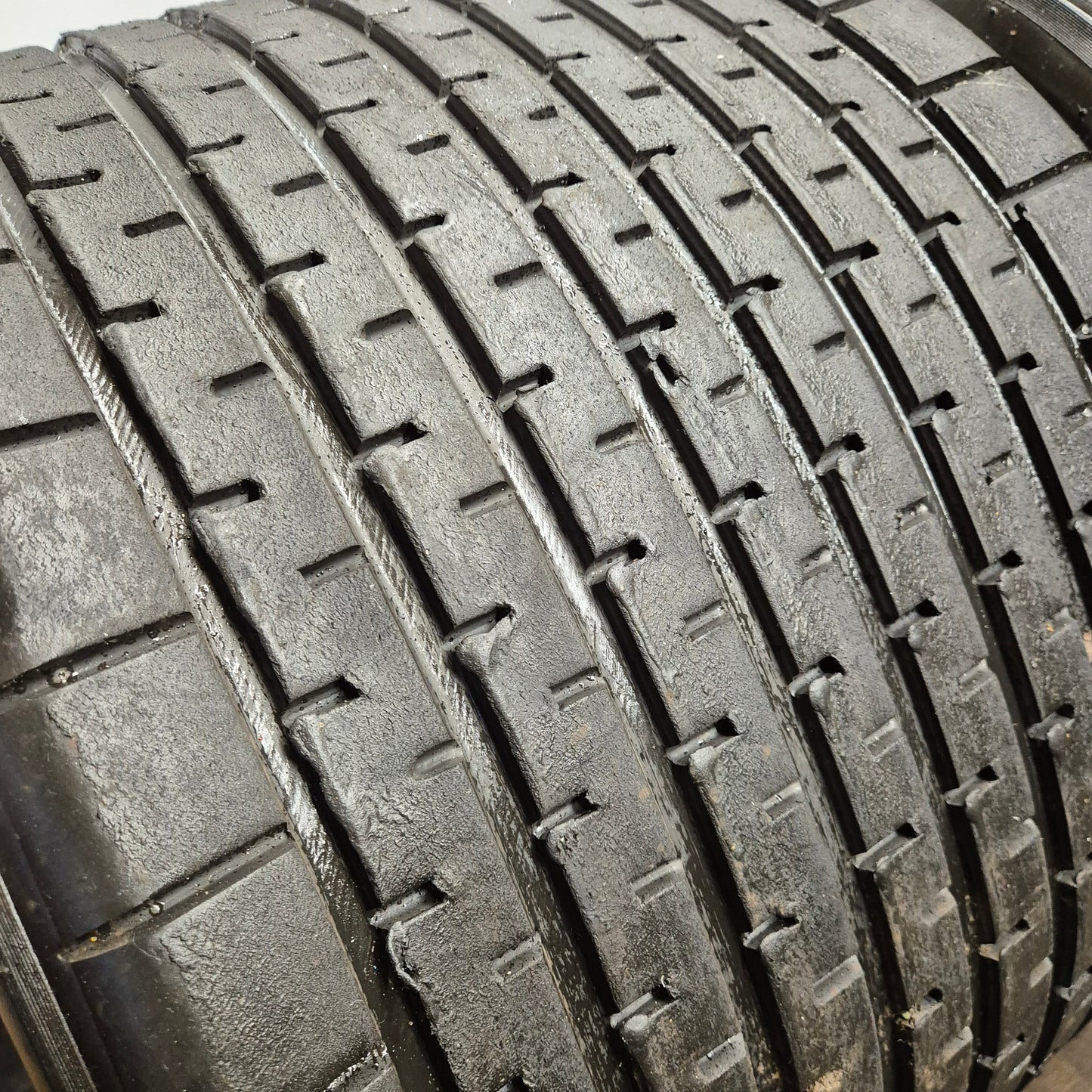 Avon 12.0/23.0/13 Wet Racing/Trackday Tyres - (PAIR)