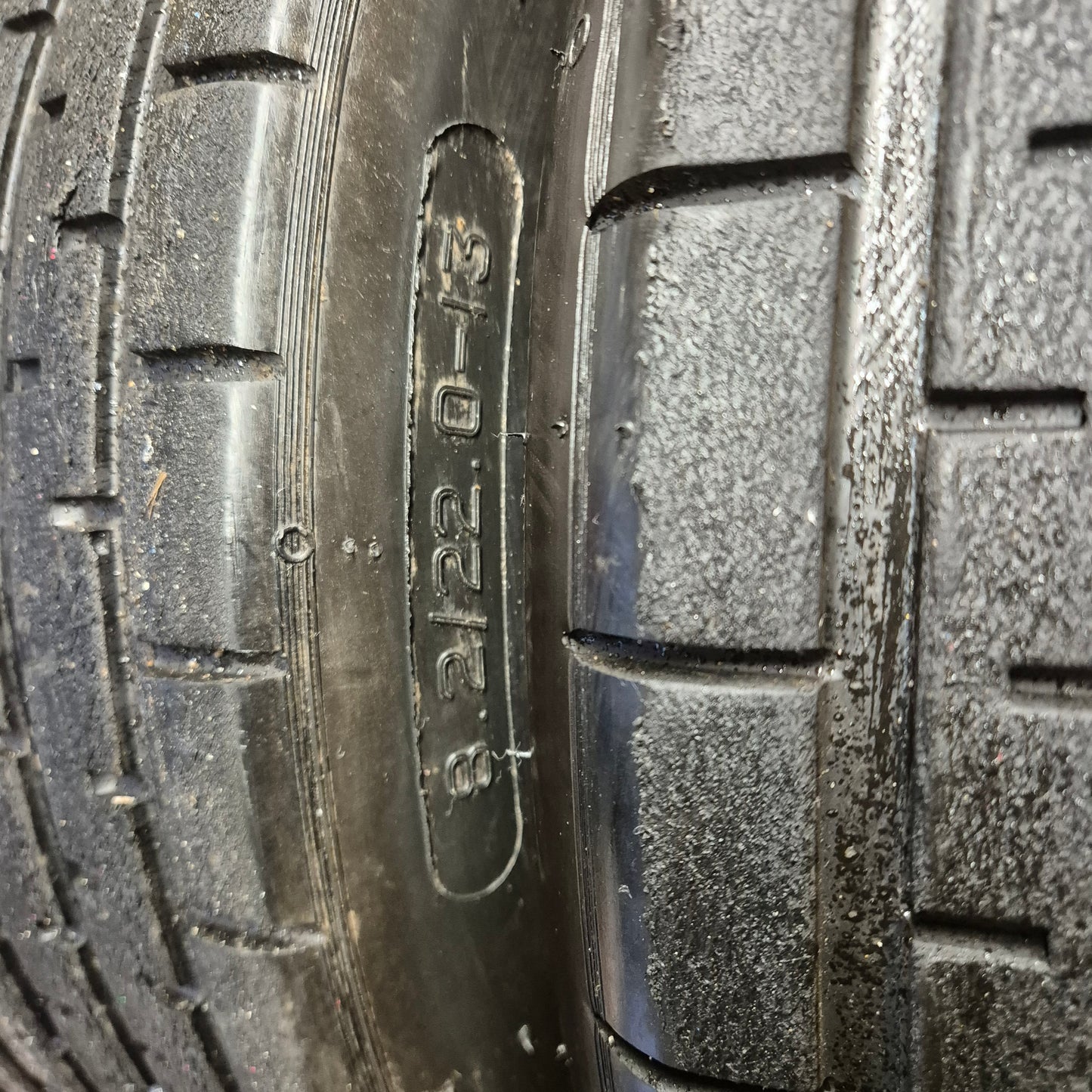 Avon 8.2/22.0/13 Wet Racing Tyres (Pair)