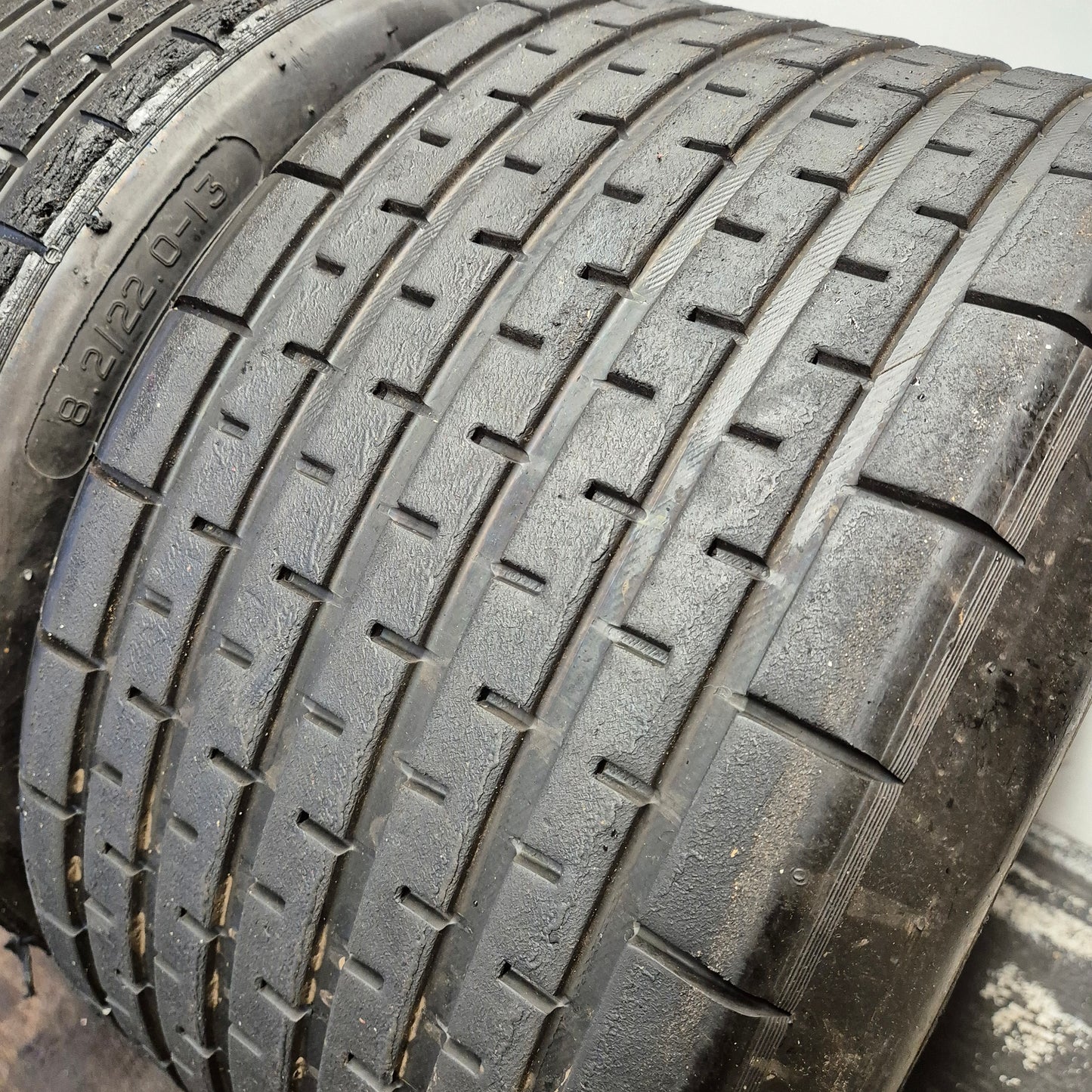 Avon 8.2/22.0/13 Wet Racing Tyres (Pair)