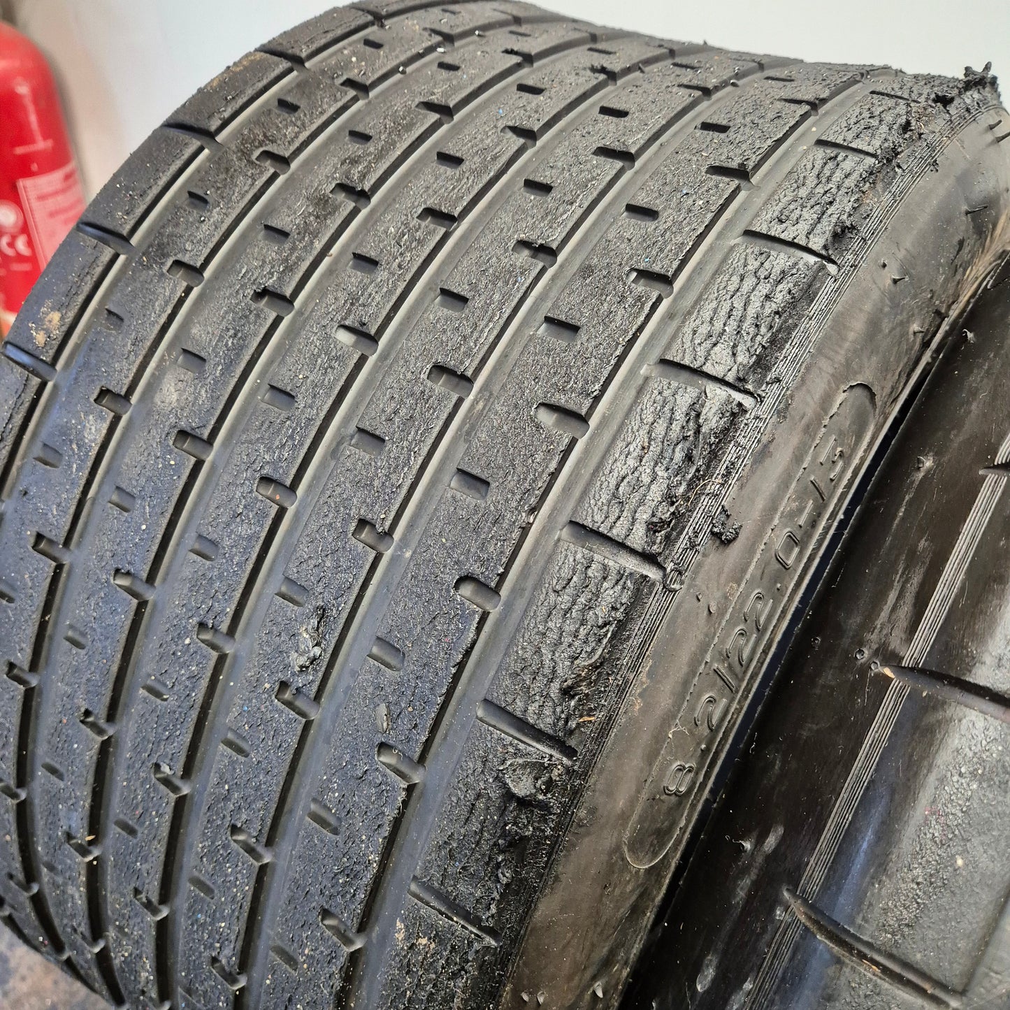 Avon 8.2/22.0/13 Wet Racing Tyres (Pair)