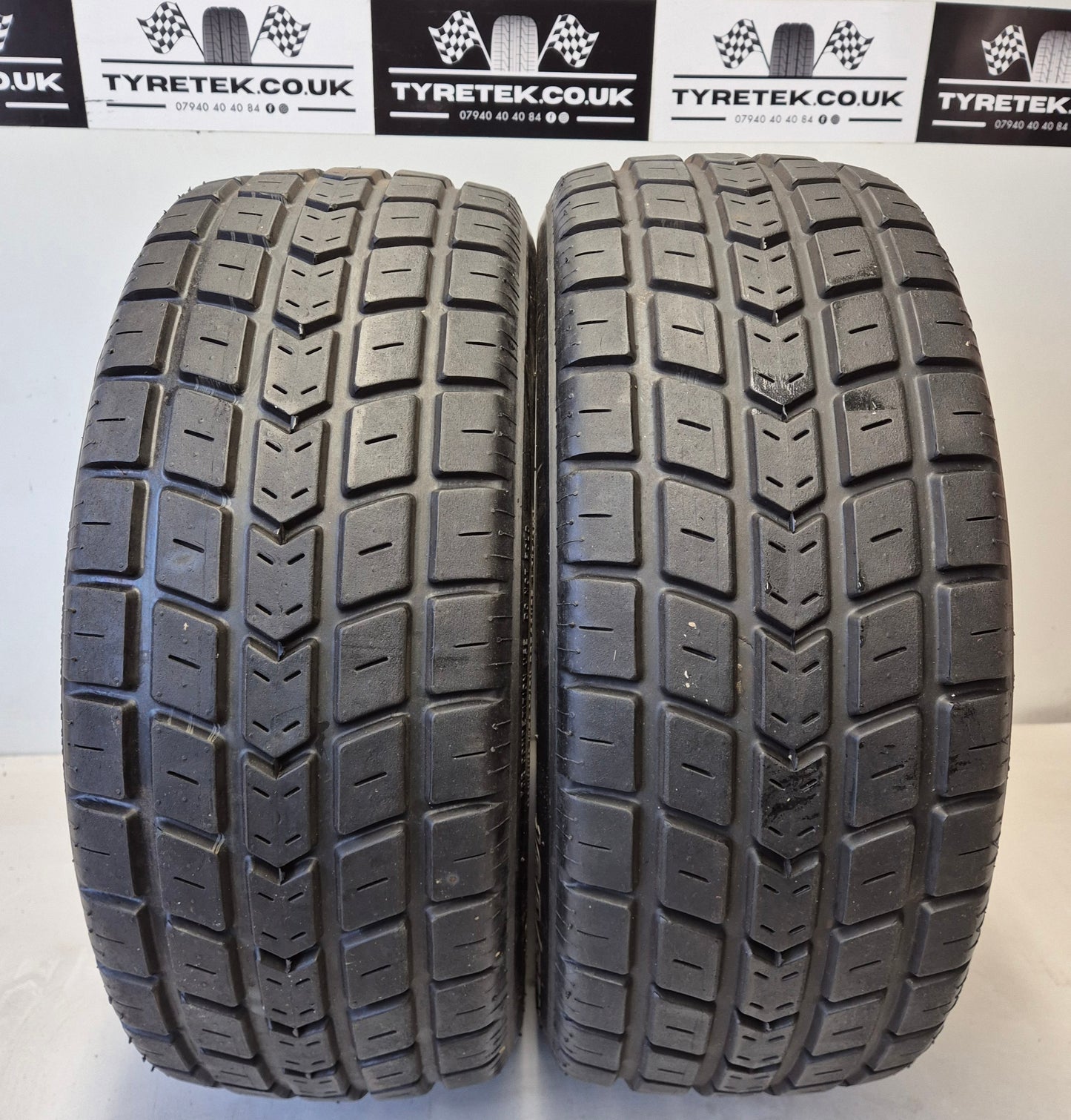 FF2000 Centre Lock or Studs Revolution Alloy Rims and Avon Wets