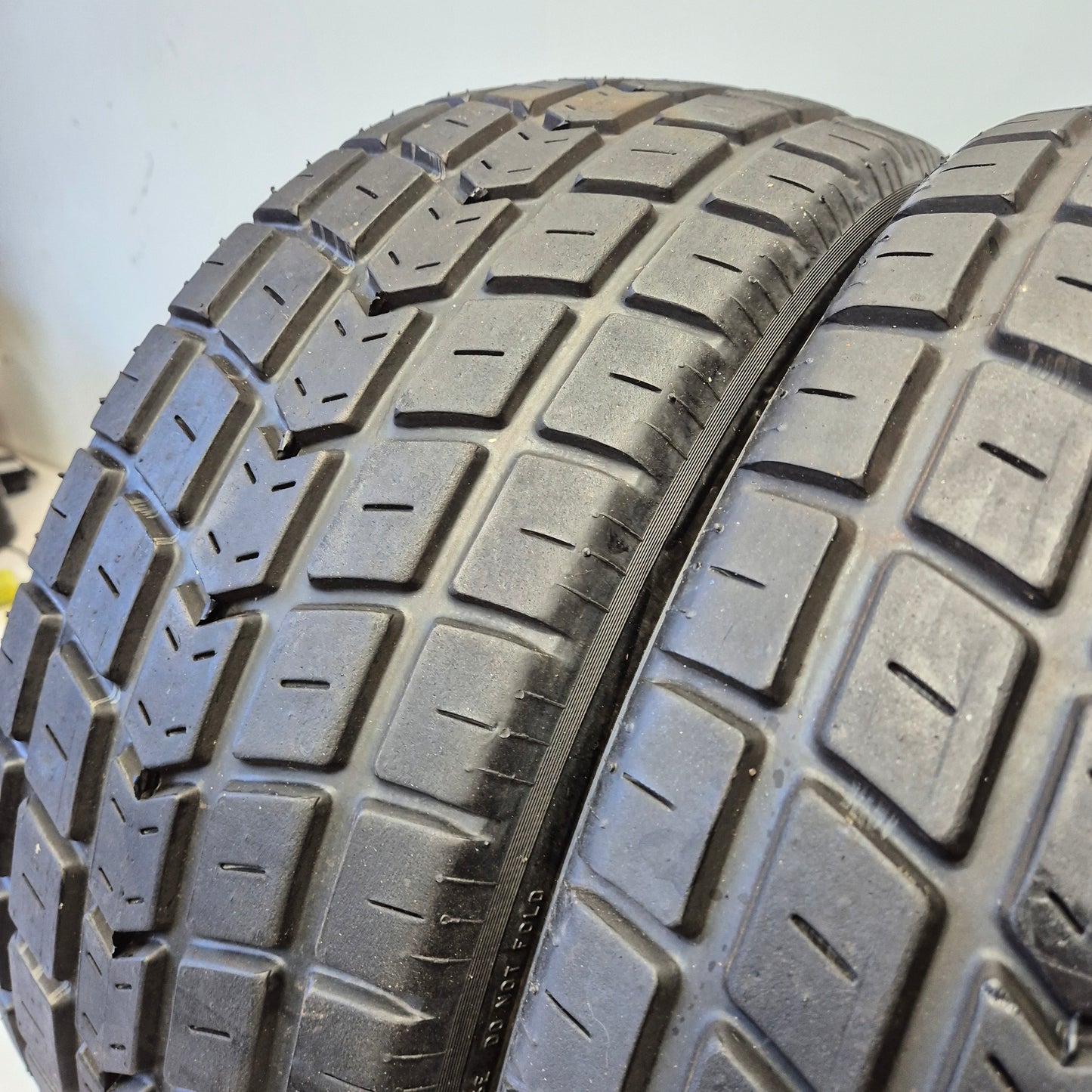 FF2000 Centre Lock or Studs Revolution Alloy Rims and Avon Wets