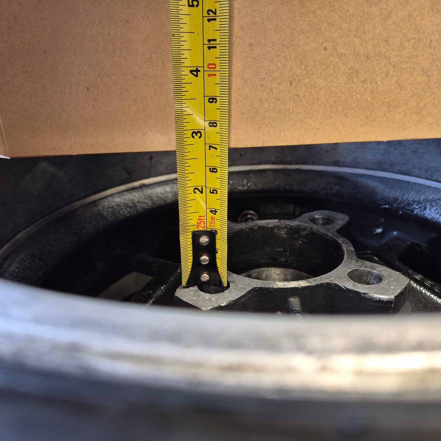 FF2000 Centre Lock or Studs Revolution Alloy Rims and Avon Wets