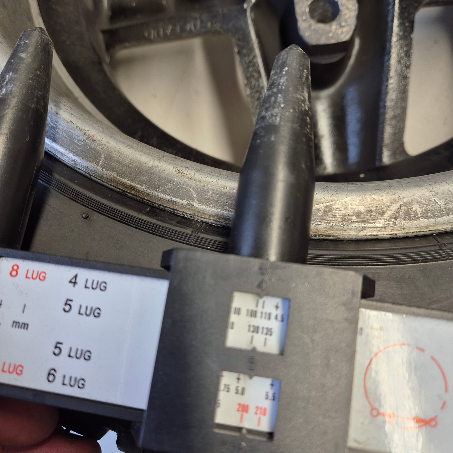 FF2000 Centre Lock or Studs Revolution Alloy Rims and Avon Wets