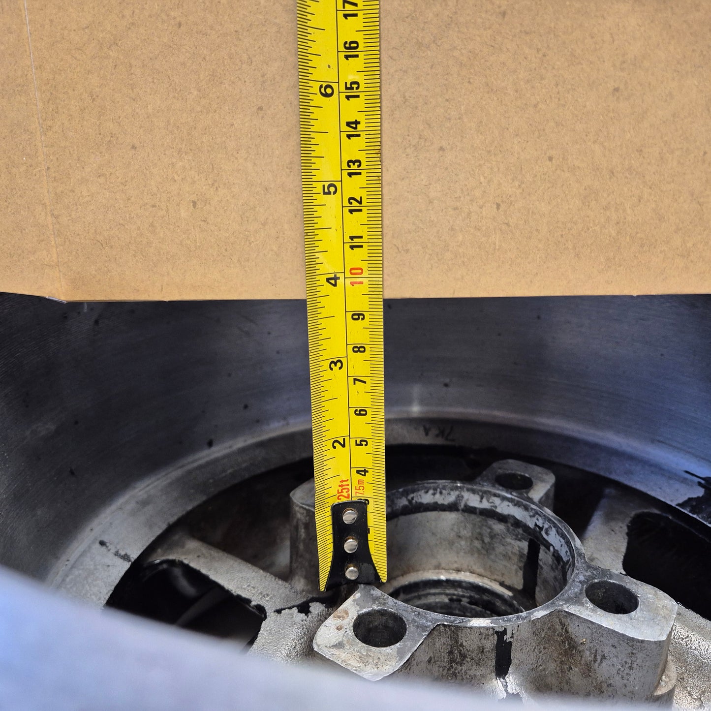 FF2000 Centre Lock or Studs Revolution Alloy Rims and Avon Wets