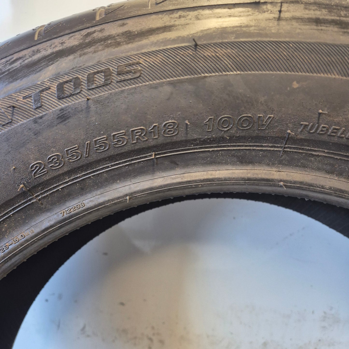 Bridgestone Turanza T005 235/55 R18 100V