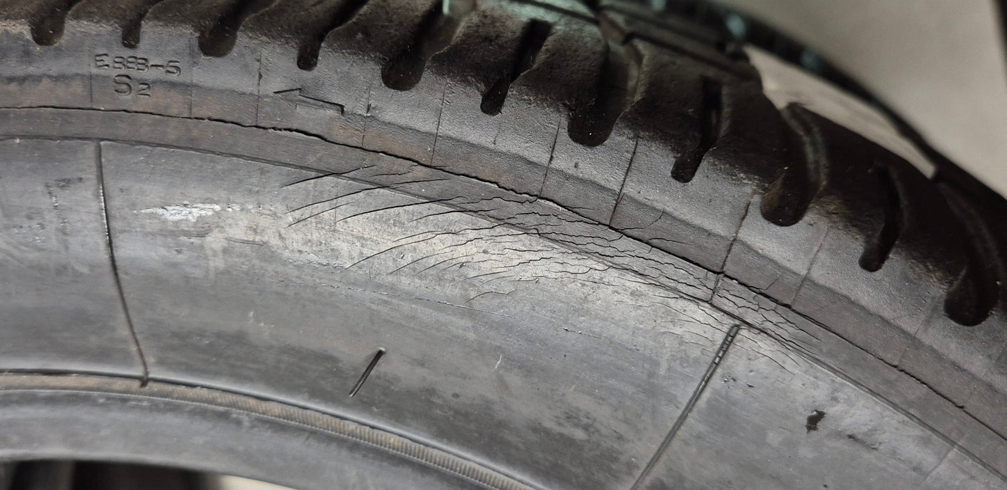 Michelin 18/58/15 (195/50/15) Wet Racing Tyres. (SET 02)