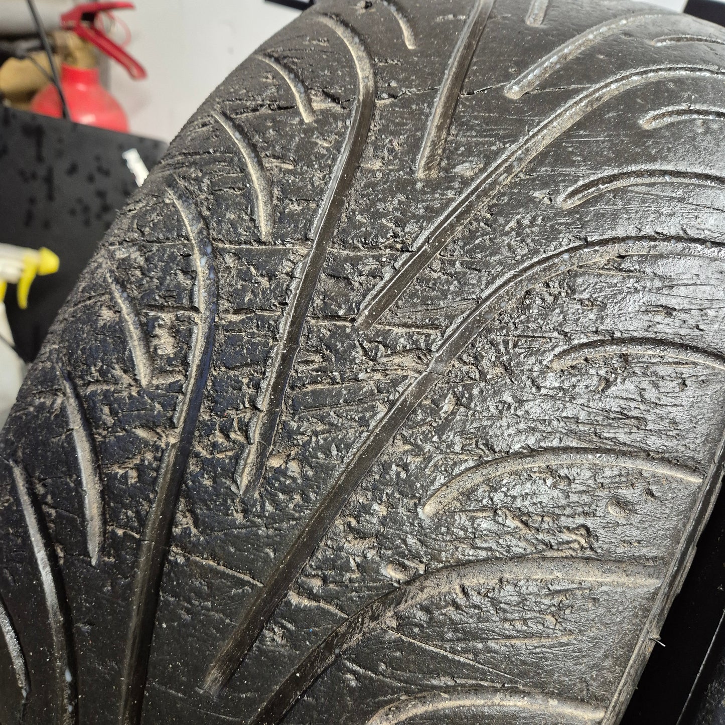 Goodyear (Dunlop) 205/62/17 Wet Racing Tyres - Set of 4