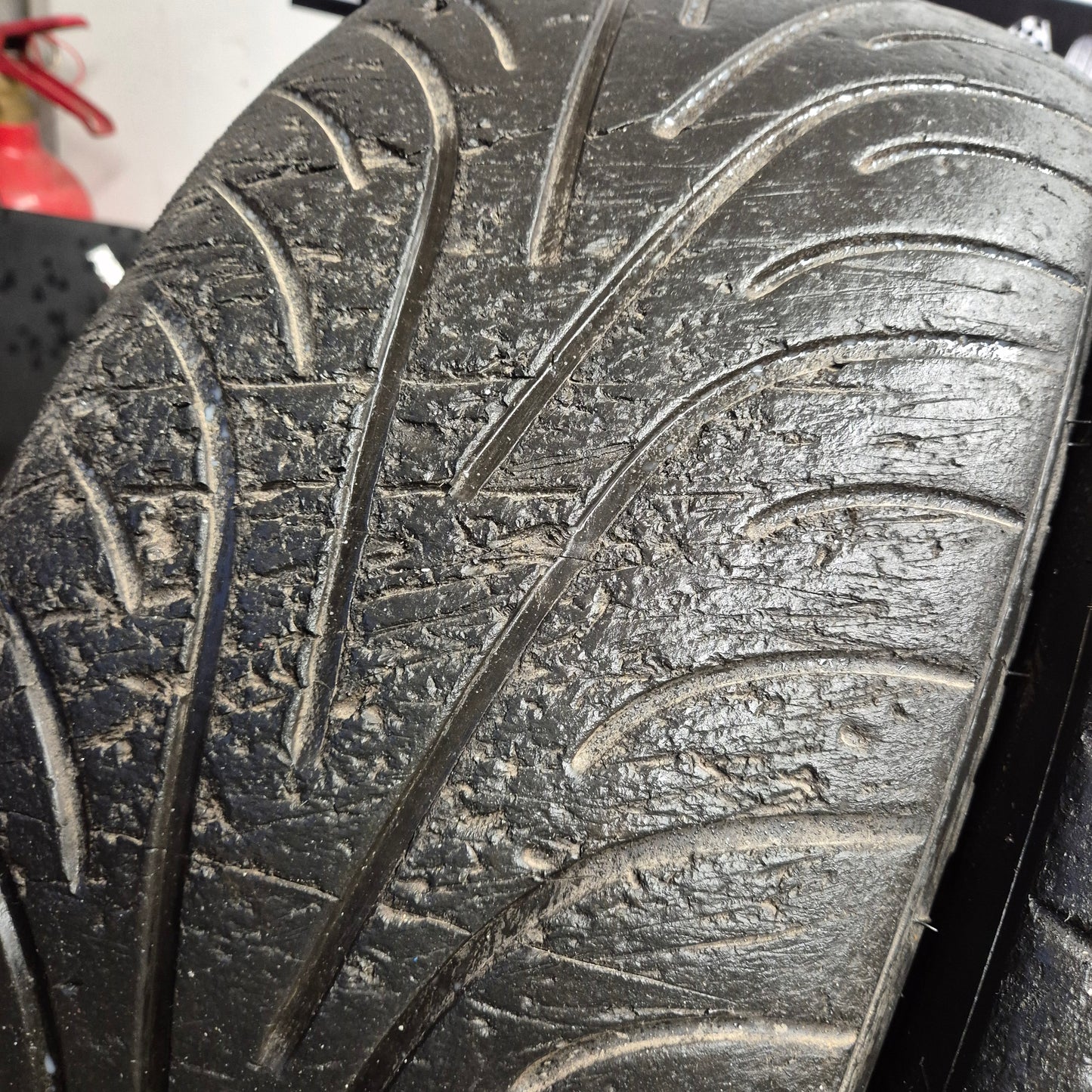 Goodyear (Dunlop) 205/62/17 Wet Racing Tyres - Set of 4