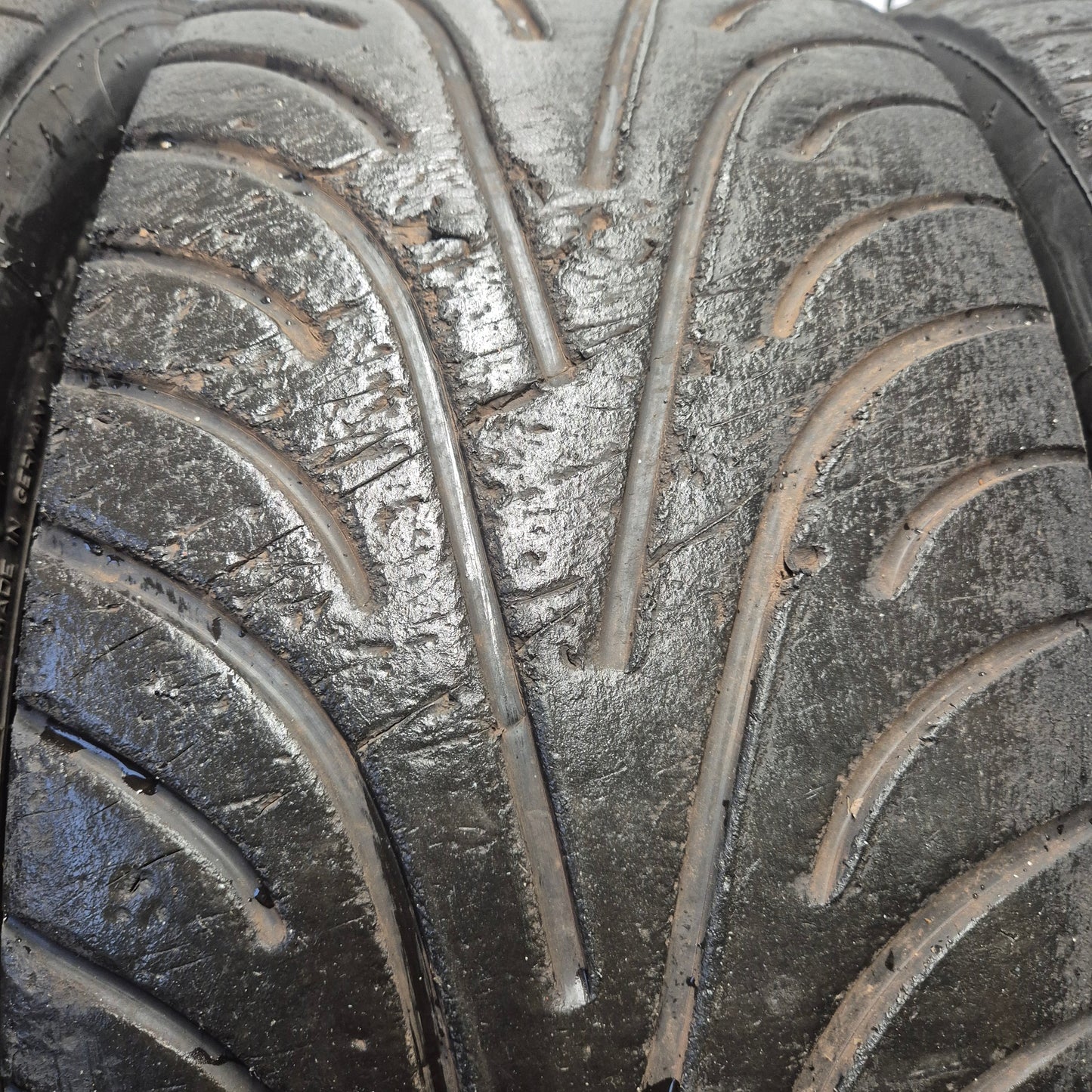 Goodyear (Dunlop) 205/62/17 Wet Racing Tyres - Set of 4