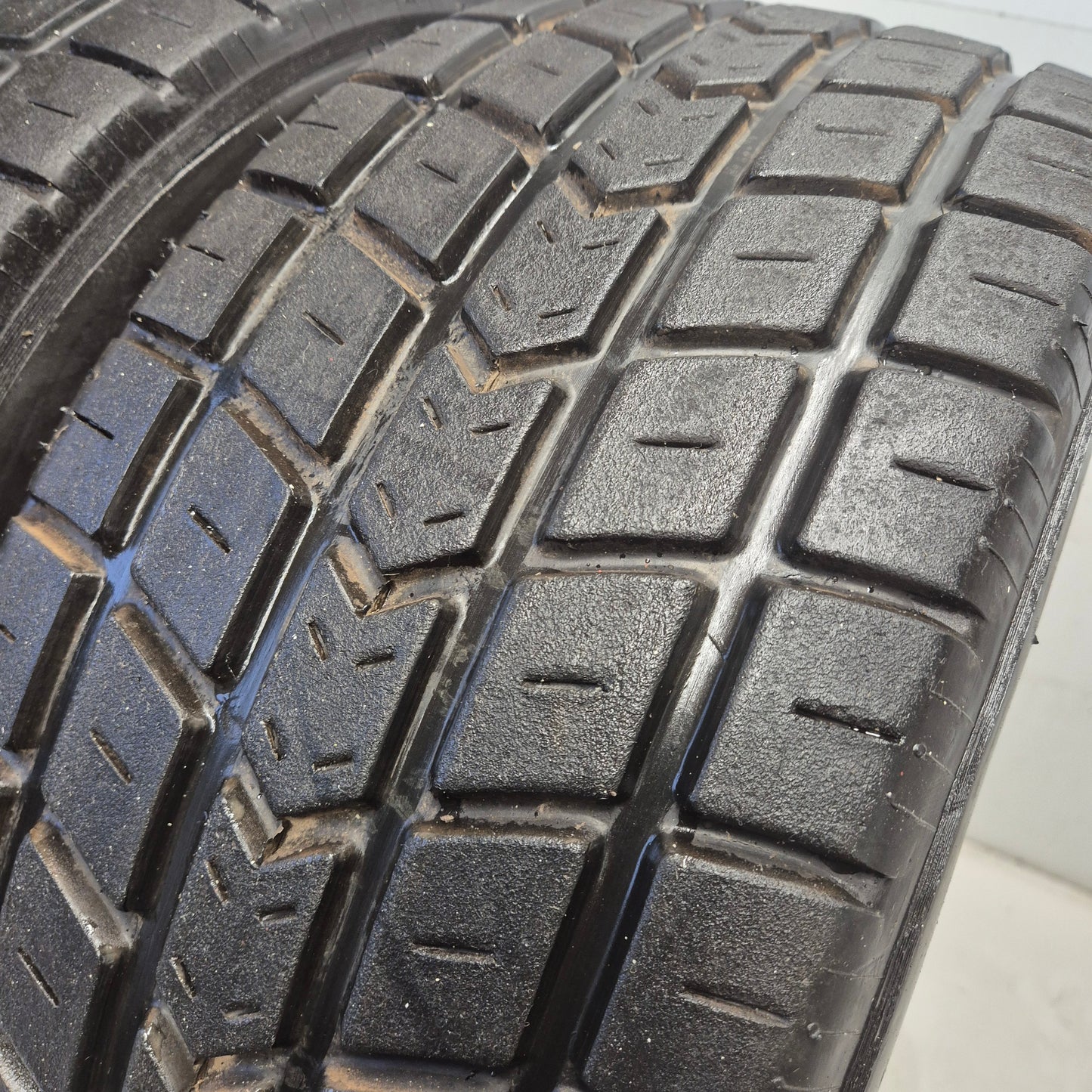Avon 180/565/13 Wet Racing / Trackday Tyres (Pair)