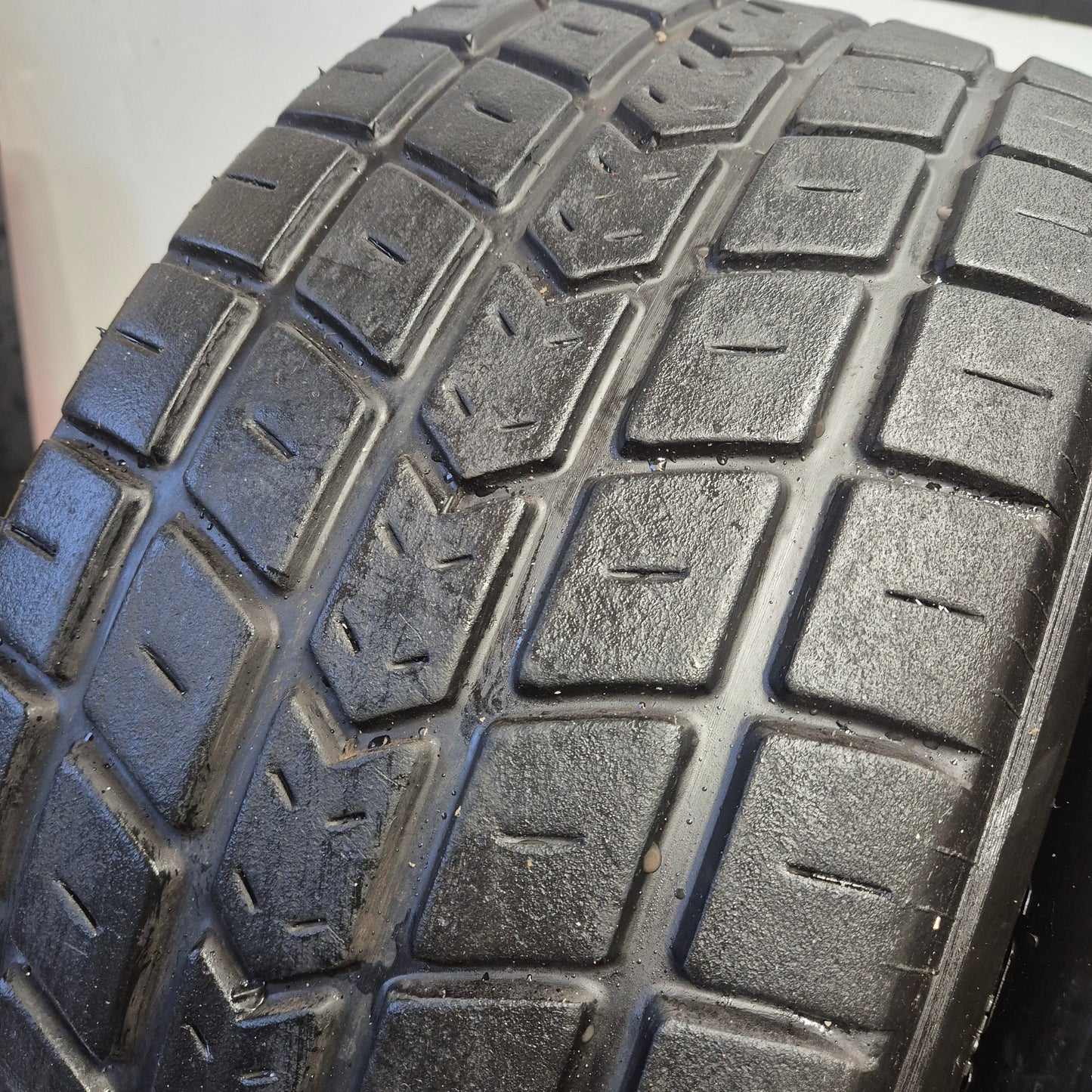 Avon 180/565/13 Wet Racing / Trackday Tyres (Pair)
