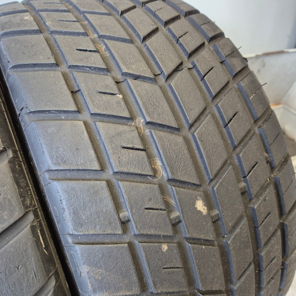 Pirelli 265/645/18 Wet Racing Tyres. (PAIR)