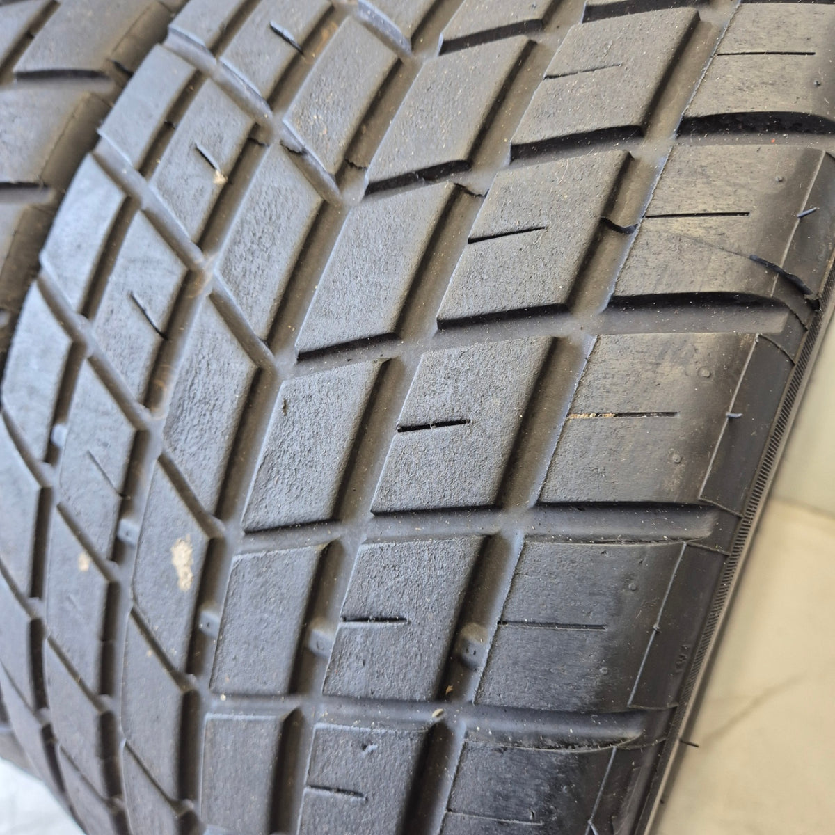 Pirelli 265/645/18 Wet Racing Tyres. (PAIR)