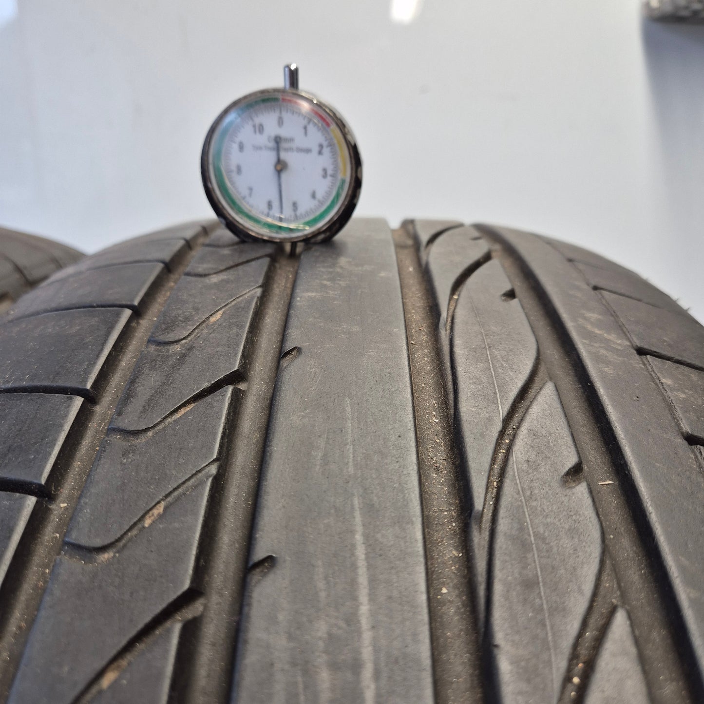 2x 255 55 R19 111H BRIDGESTONE DUELER H/P SPORT AO 5.5MM