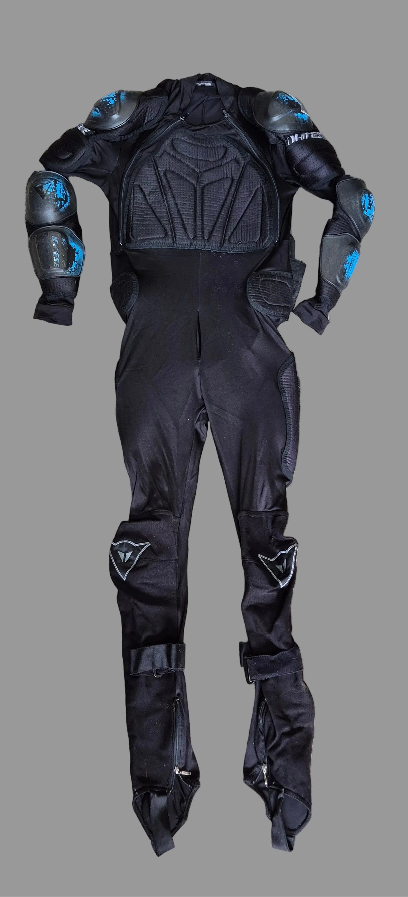 Dainese Hard Shell Body Armour Suit Adjustable Fit for Motocross Full Body Black