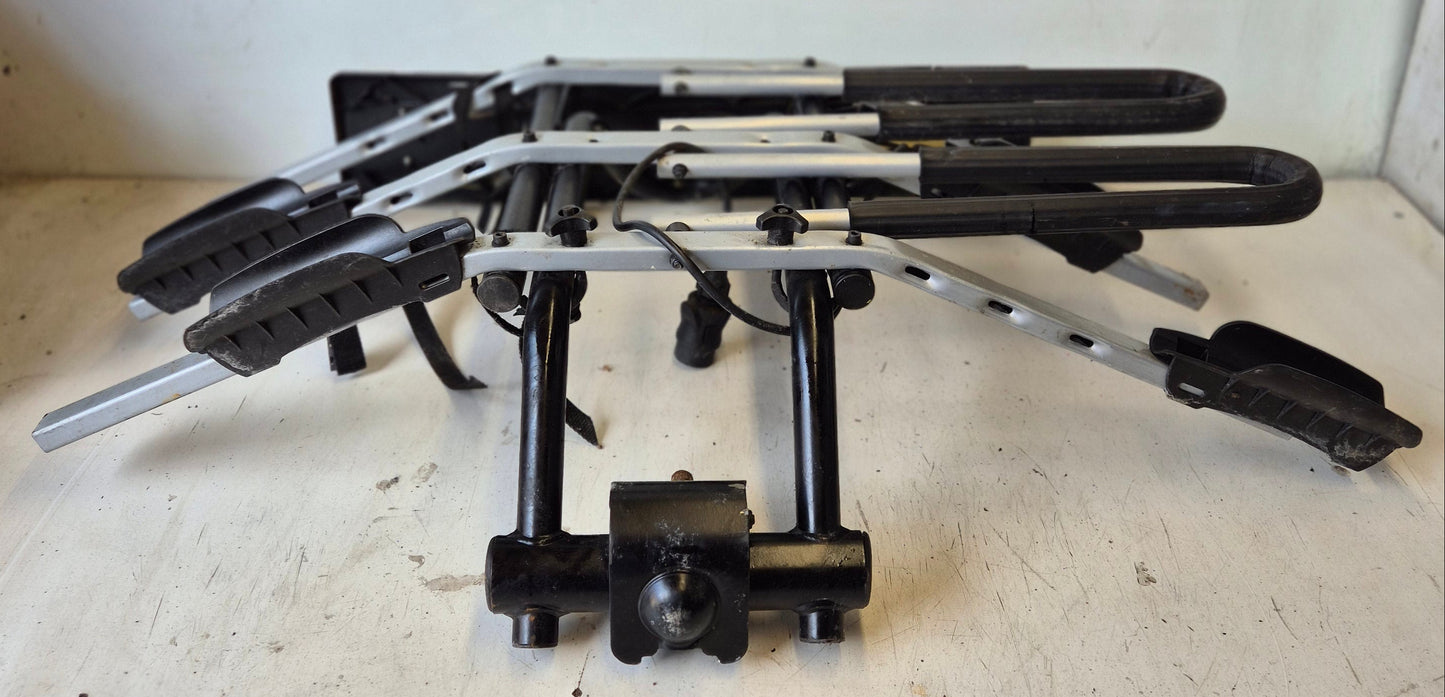 Thule 3-Bike Cycle Carrier Rack Tow Bar Ball Mounted.