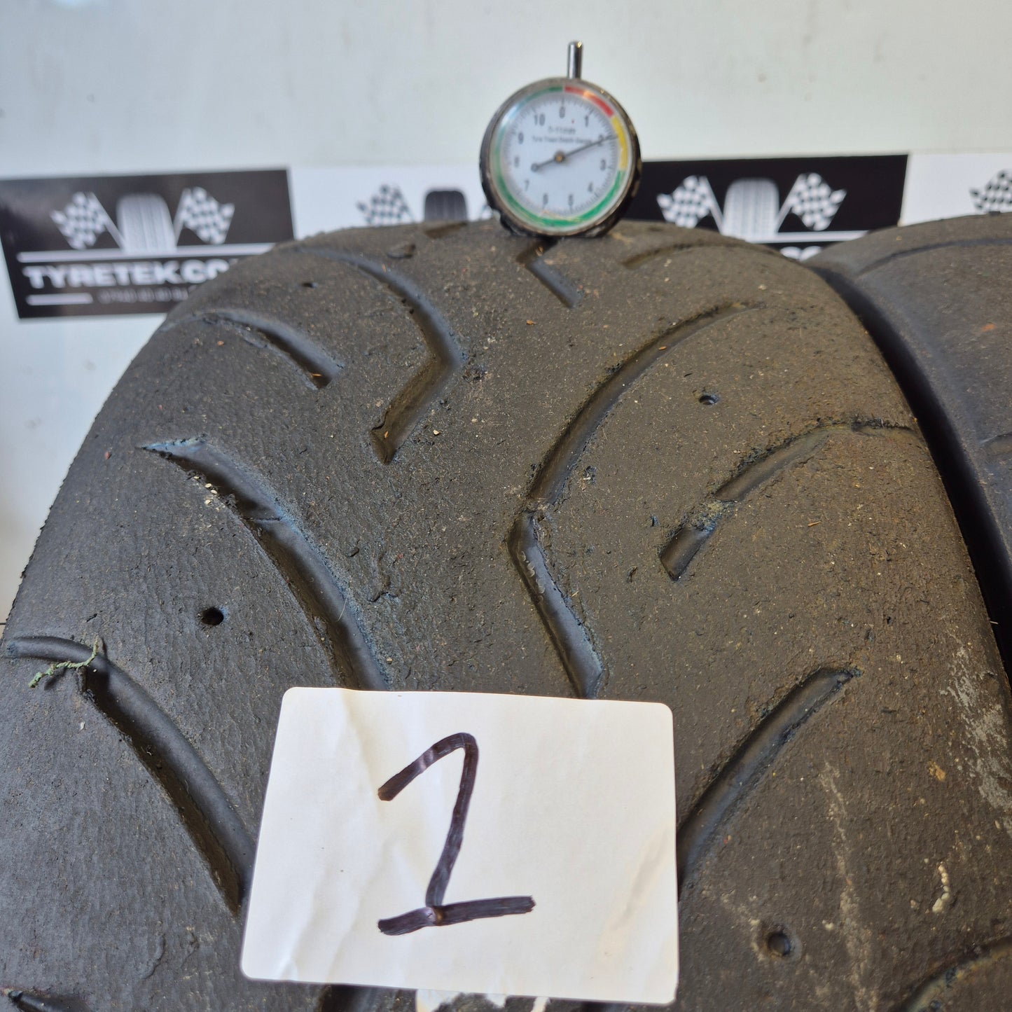 Dunlop 225/45/17 Direzza DZ03G Semi-Slick Racing Trackday/Race Tyres. Set 01