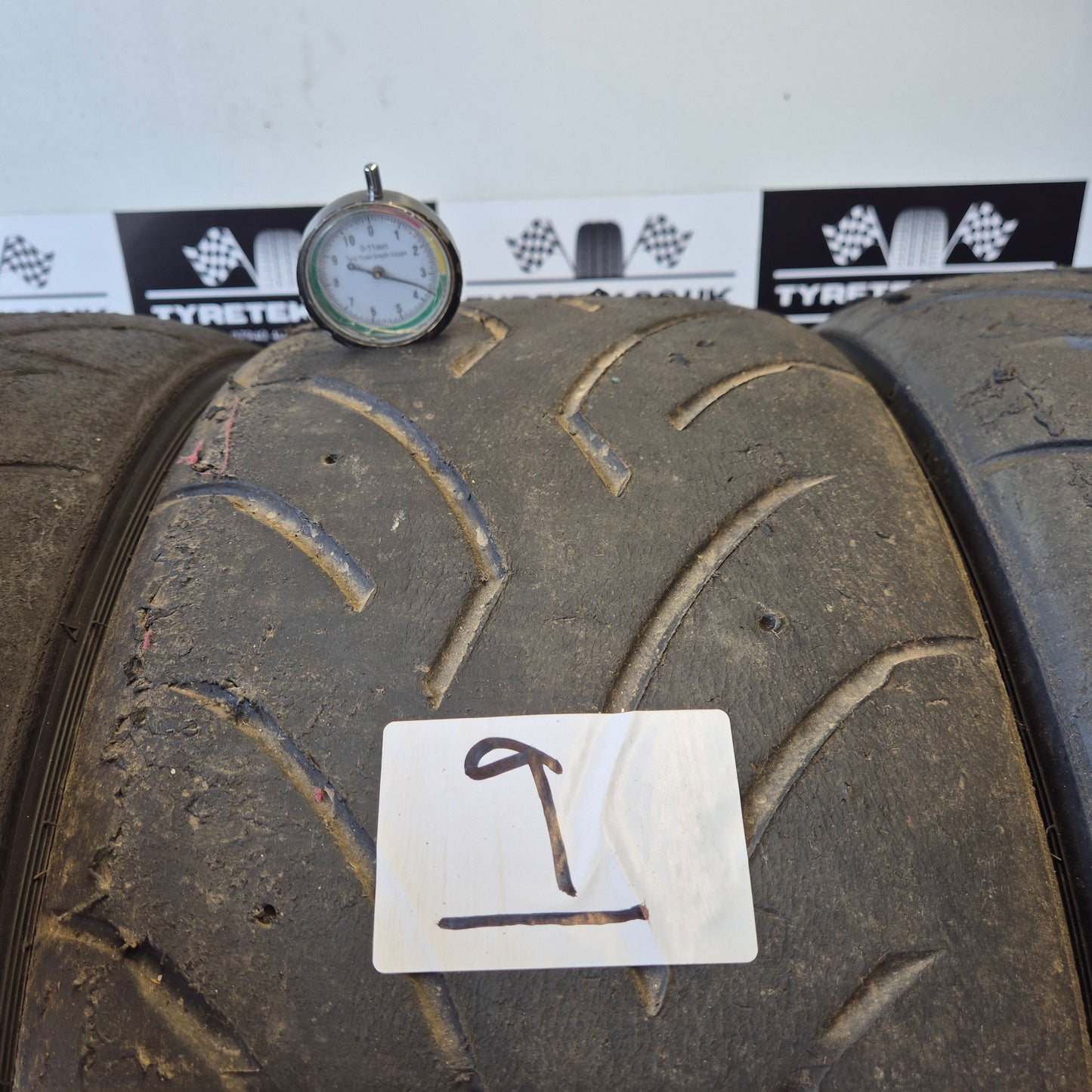 Dunlop 225/45/17 Direzza DZ03G Semi-Slick Racing Trackday/Race Tyres. Set 09