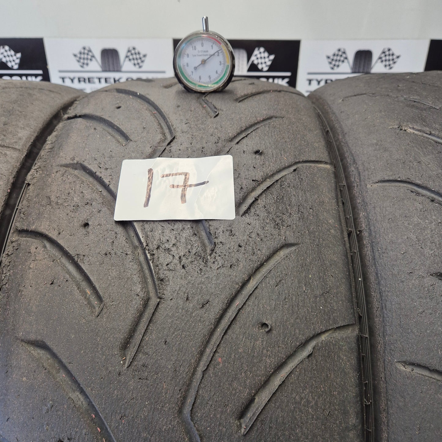 Dunlop 225/45/17 Direzza DZ03G Semi-Slick Racing Trackday/Race Tyres. Set 17