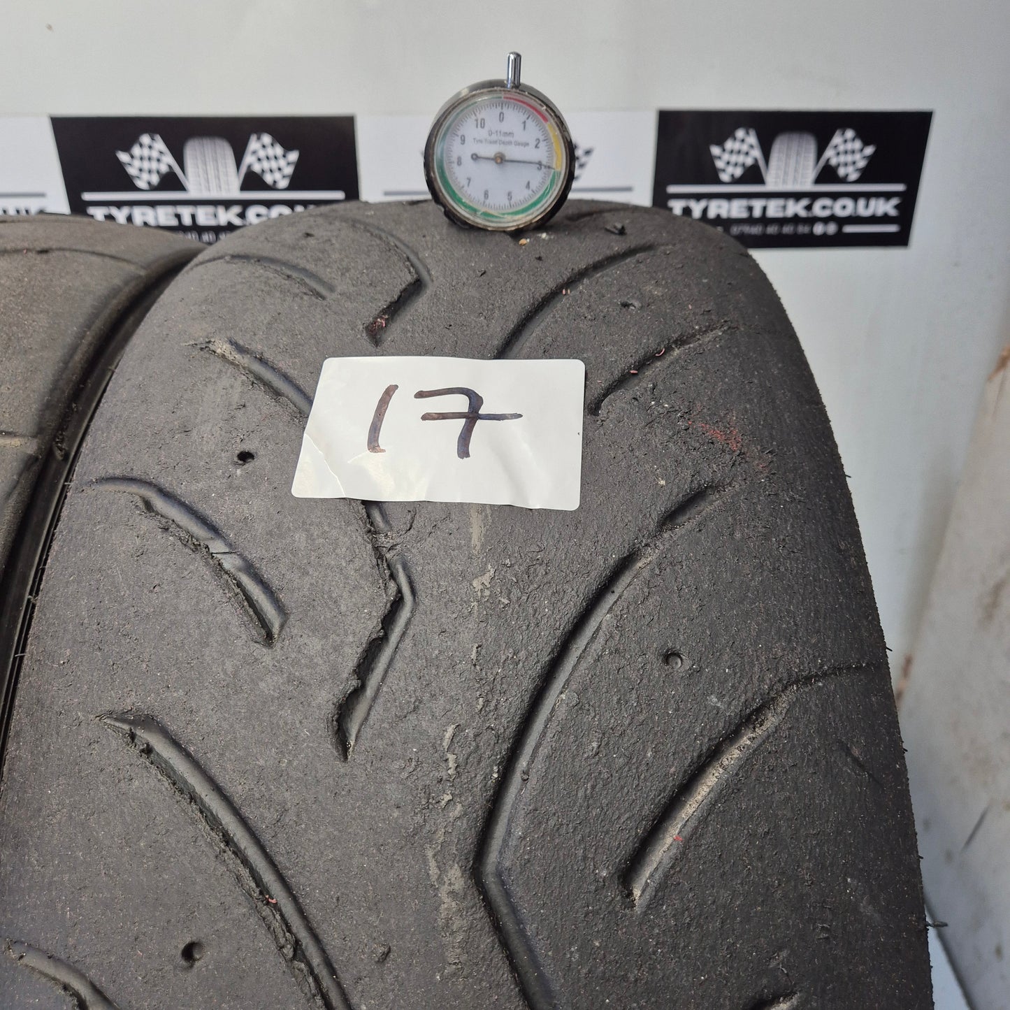 Dunlop 225/45/17 Direzza DZ03G Semi-Slick Racing Trackday/Race Tyres. Set 17
