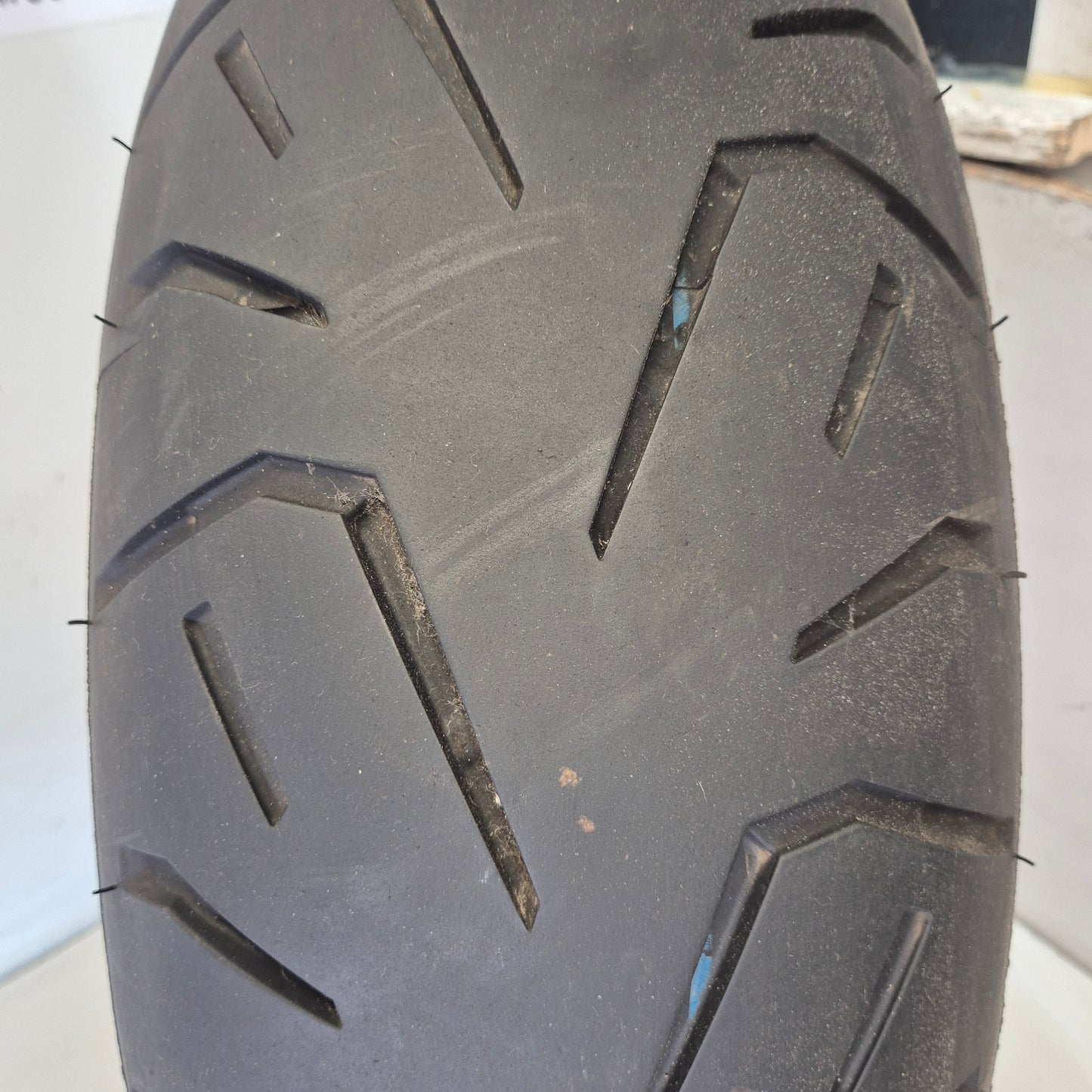 Bridgestone Exedra G852 Radial 200/55/16.