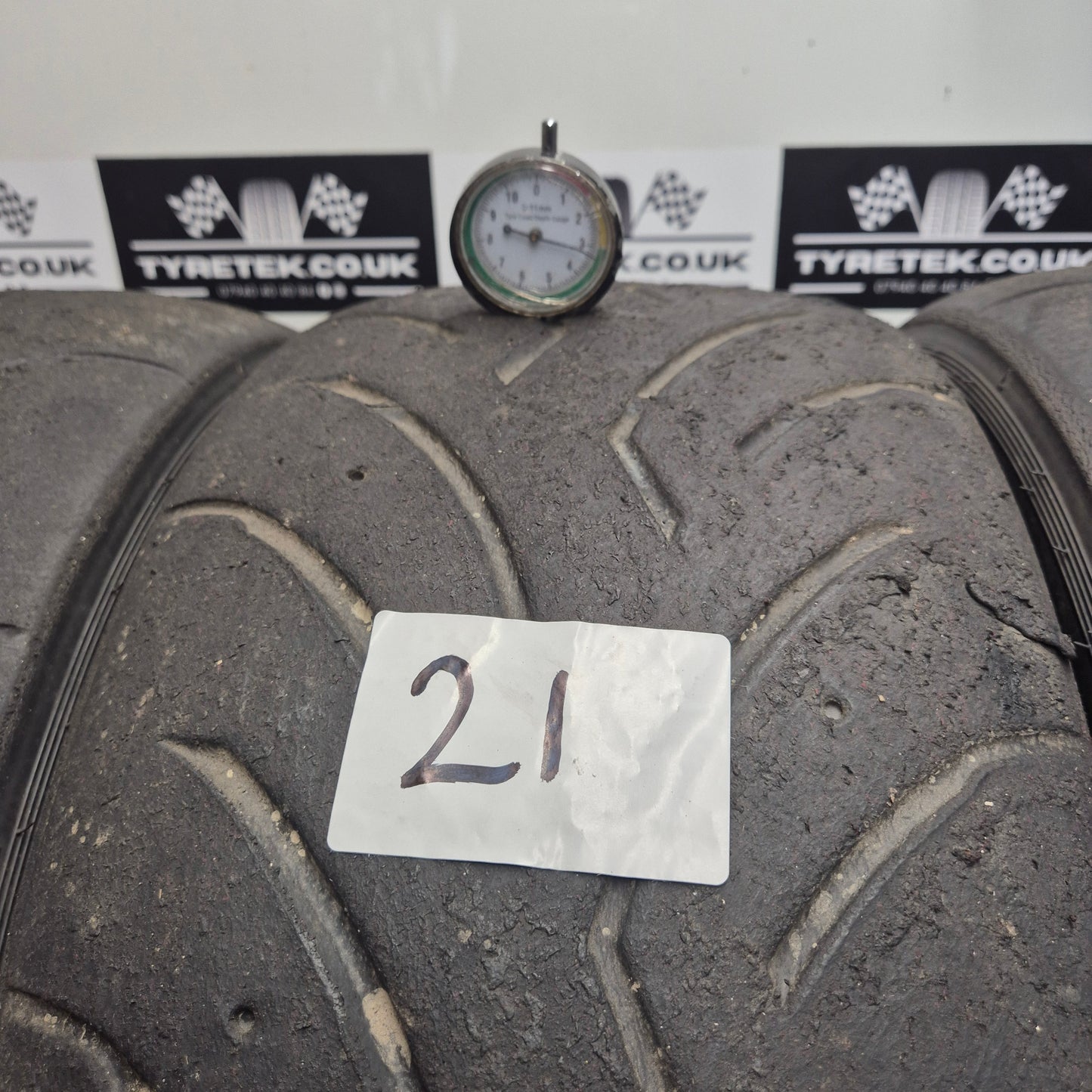 Dunlop 225/45/17 Direzza DZ03G Semi-Slick Racing Trackday/Race Tyres. (21)