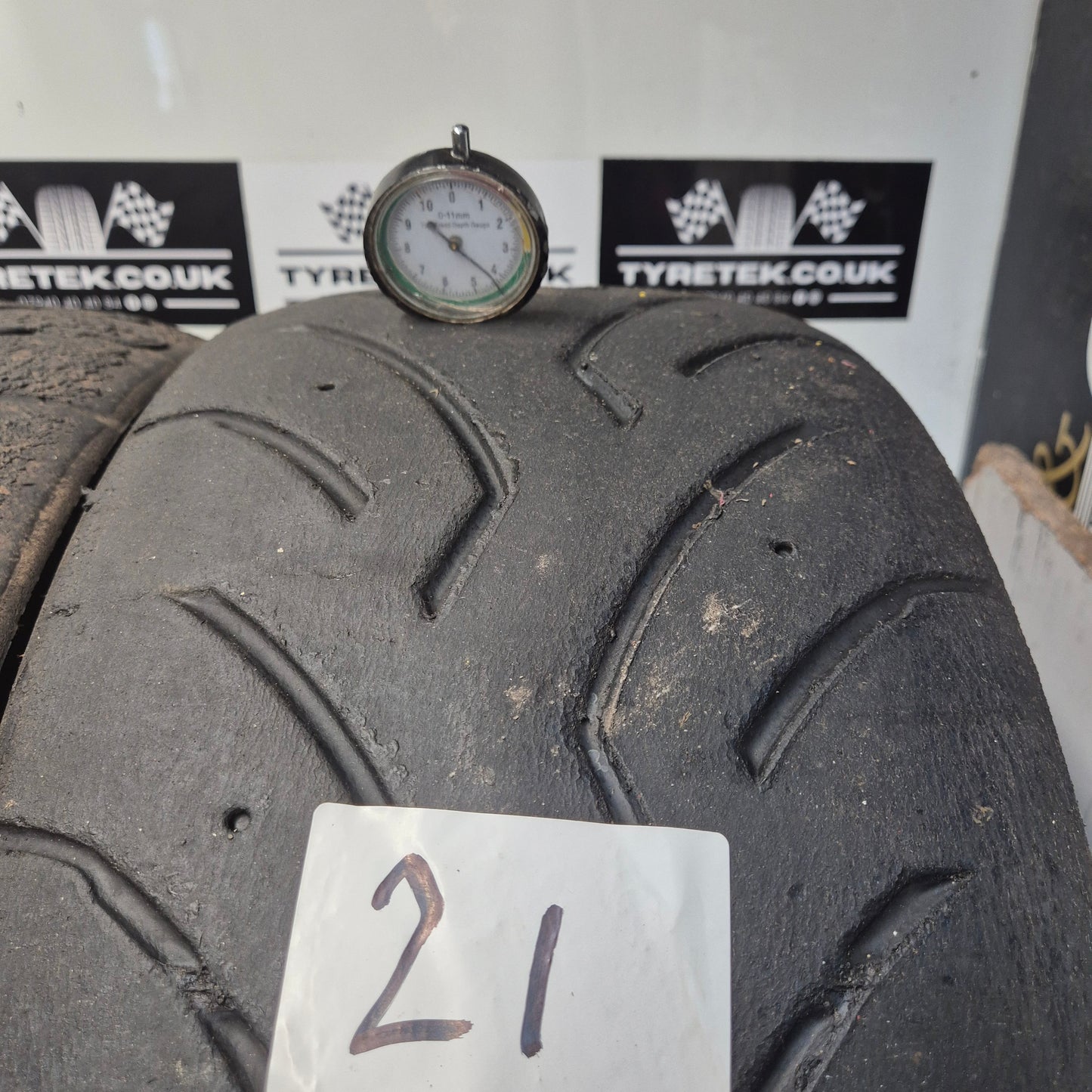 Dunlop 225/45/17 Direzza DZ03G Semi-Slick Racing Trackday/Race Tyres. (21)