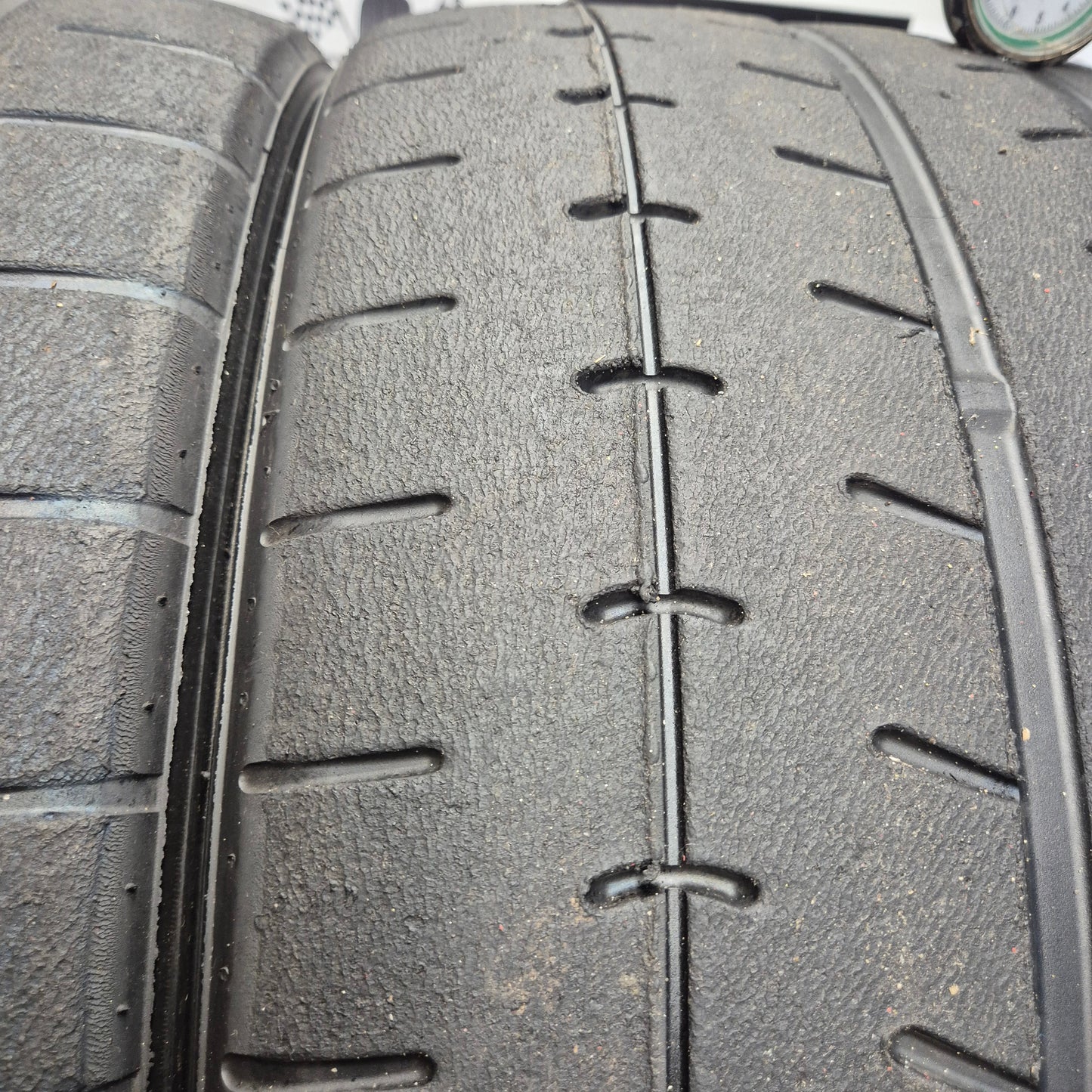 Yokohama A052 265/35/18 Trackday / Semi Slick Tyres