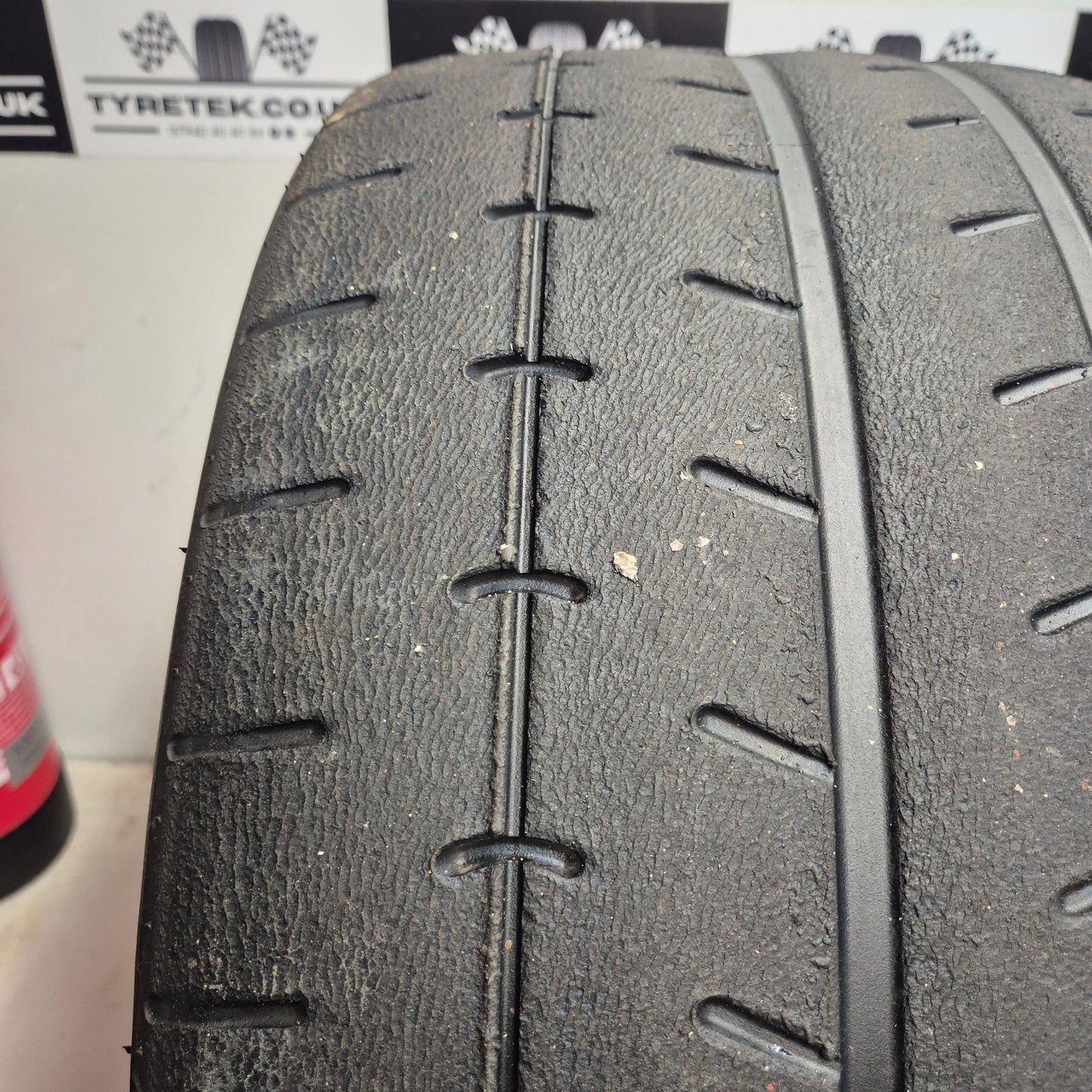 Yokohama A052 265/35/18 Trackday / Semi Slick Tyres