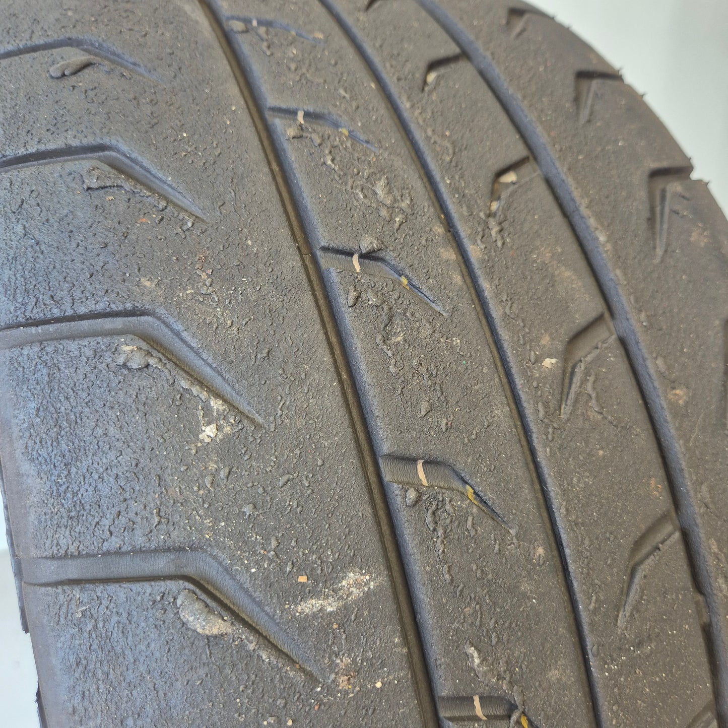 Kumho V70A Ecsta 205/50/15 Semi Slick Tyre x 1
