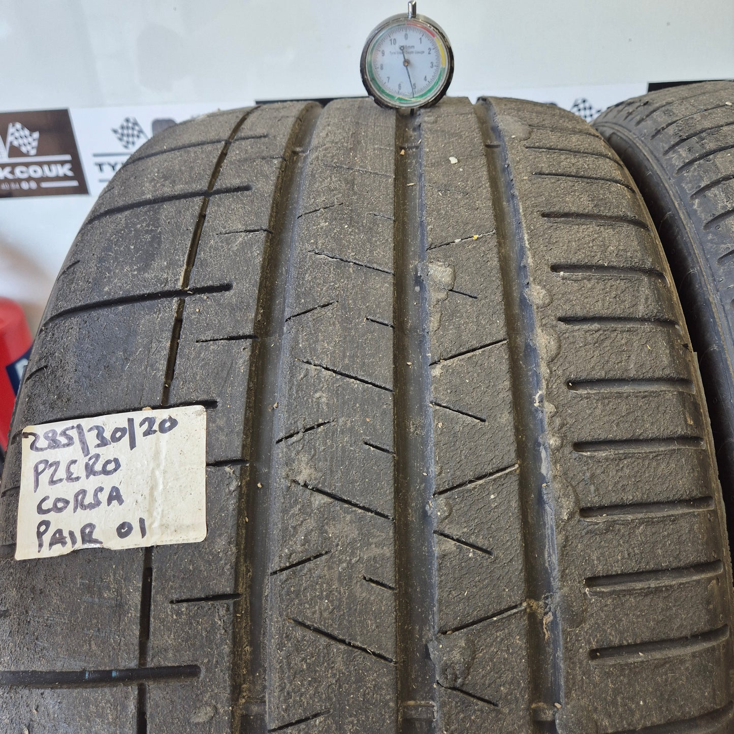 Pirelli P-Zero Corsa 285/30/20 Semi Slicks