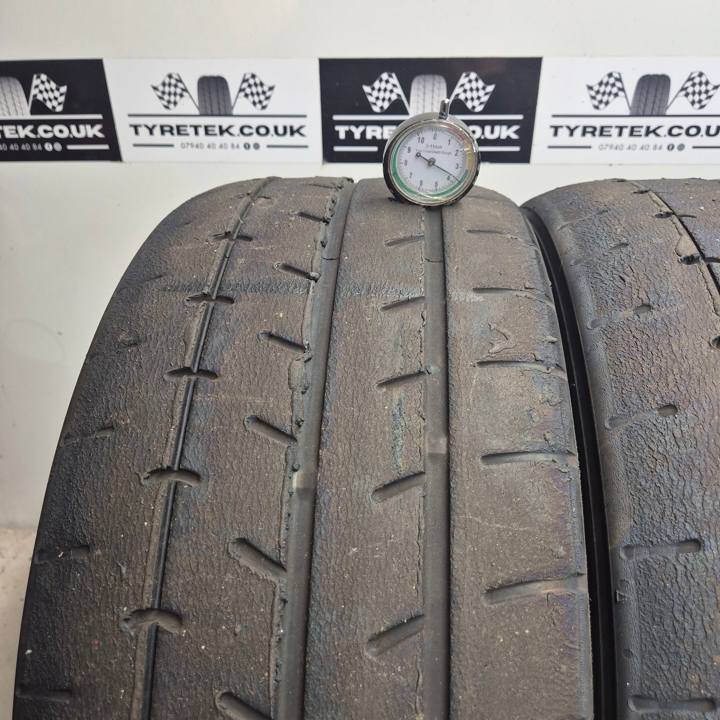 Yokohama A052 215/40/17 Trackday Semi Slick Tyres (Set of 4)