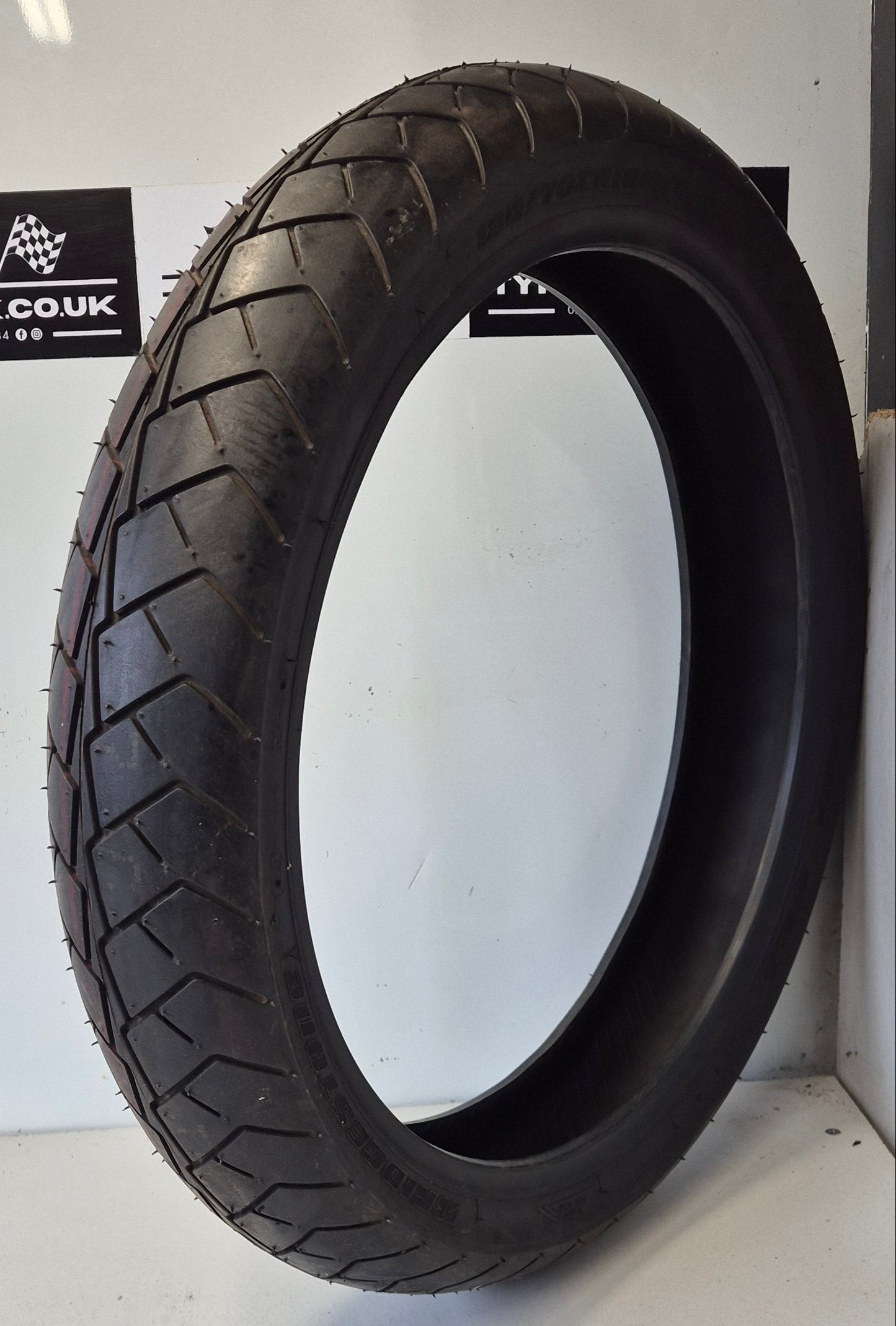 Bridgestone Battlax Adventure BT020 120/70/18. New.