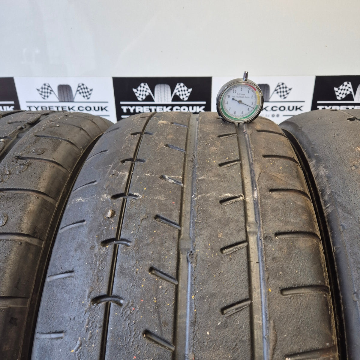 Yokohama A052 225/50/16 Trackday Semi Slick Tyres (Set of 4)