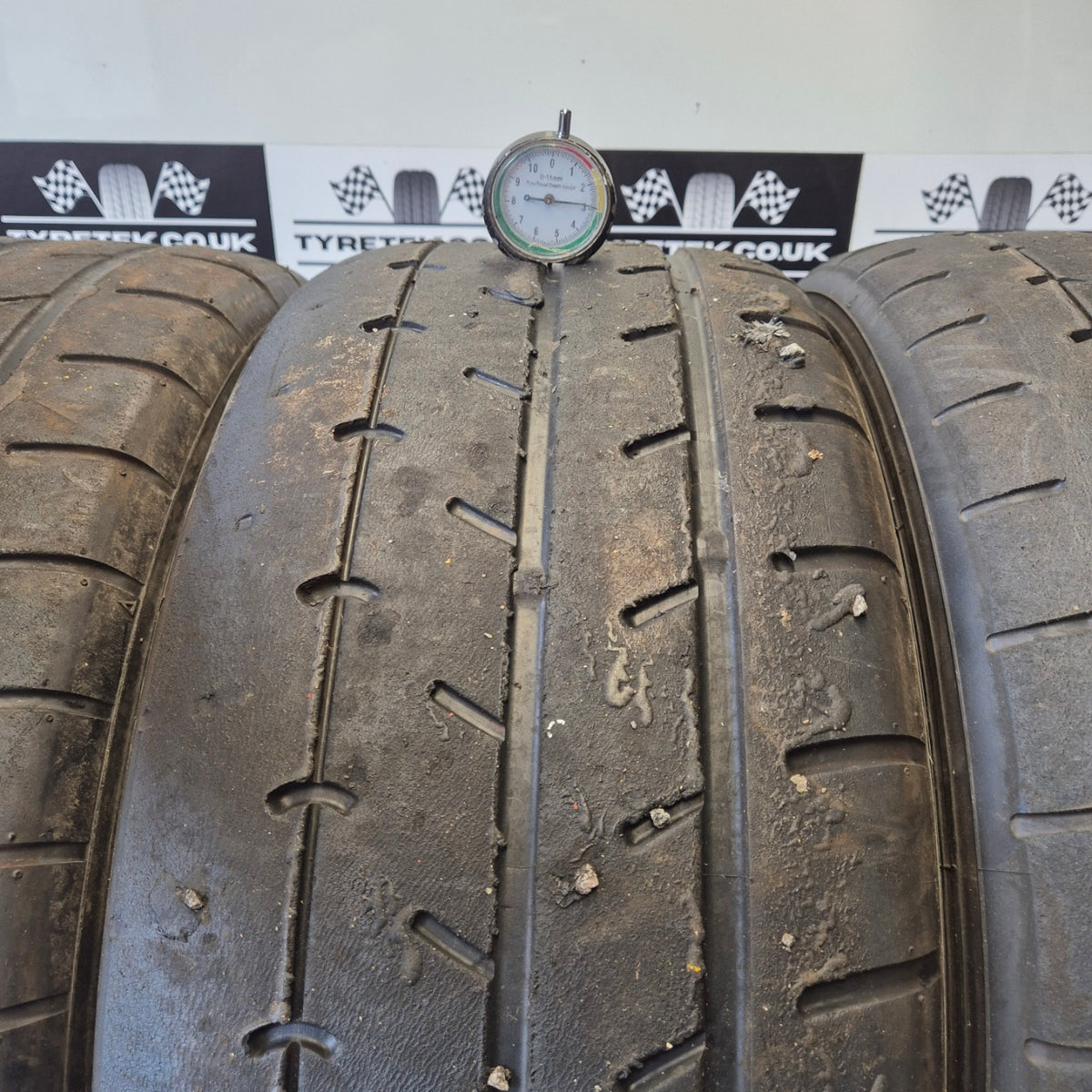 Yokohama A052 225/50/16 Trackday Semi Slick Tyres (Set of 4)