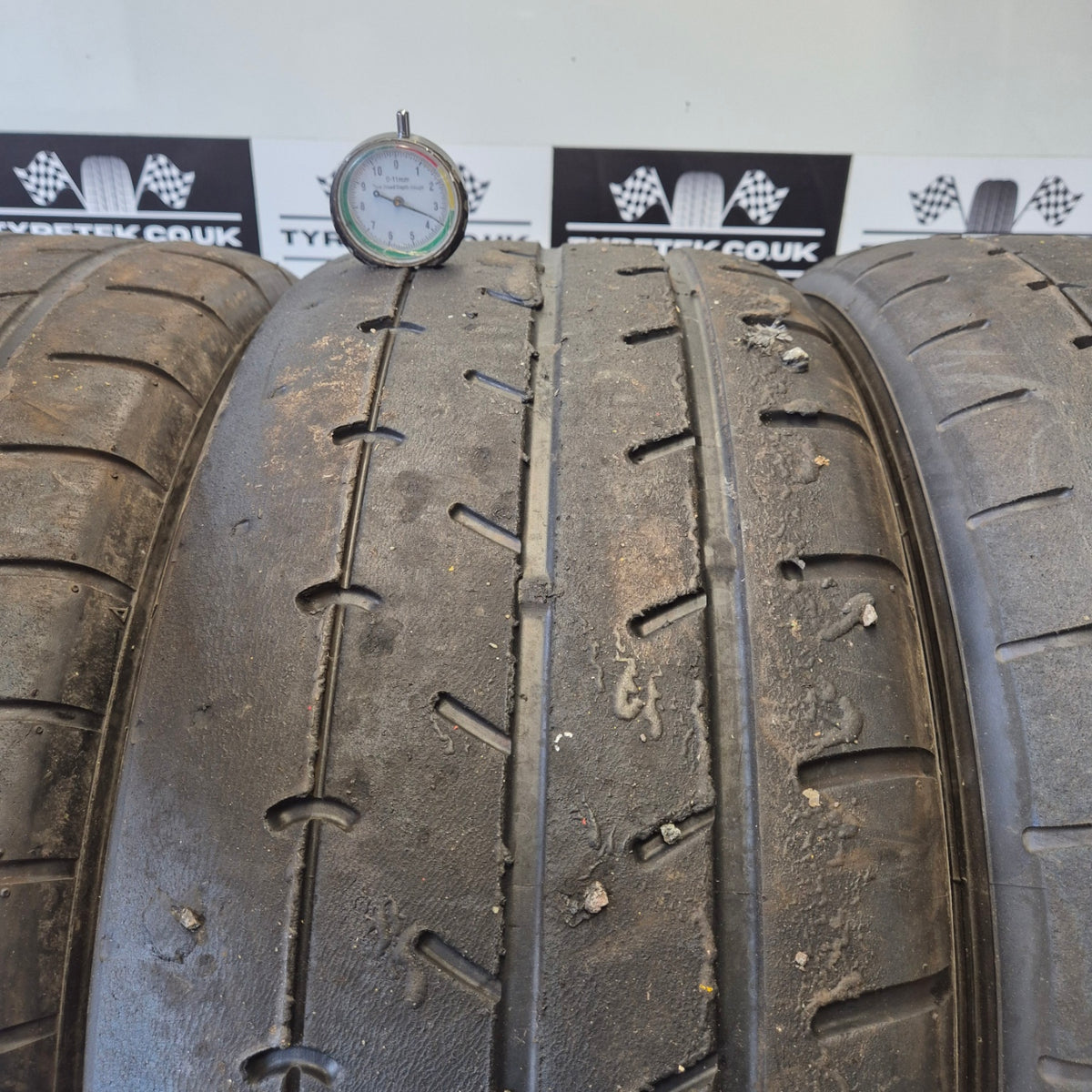 Yokohama A052 225/50/16 Trackday Semi Slick Tyres (Set of 4)