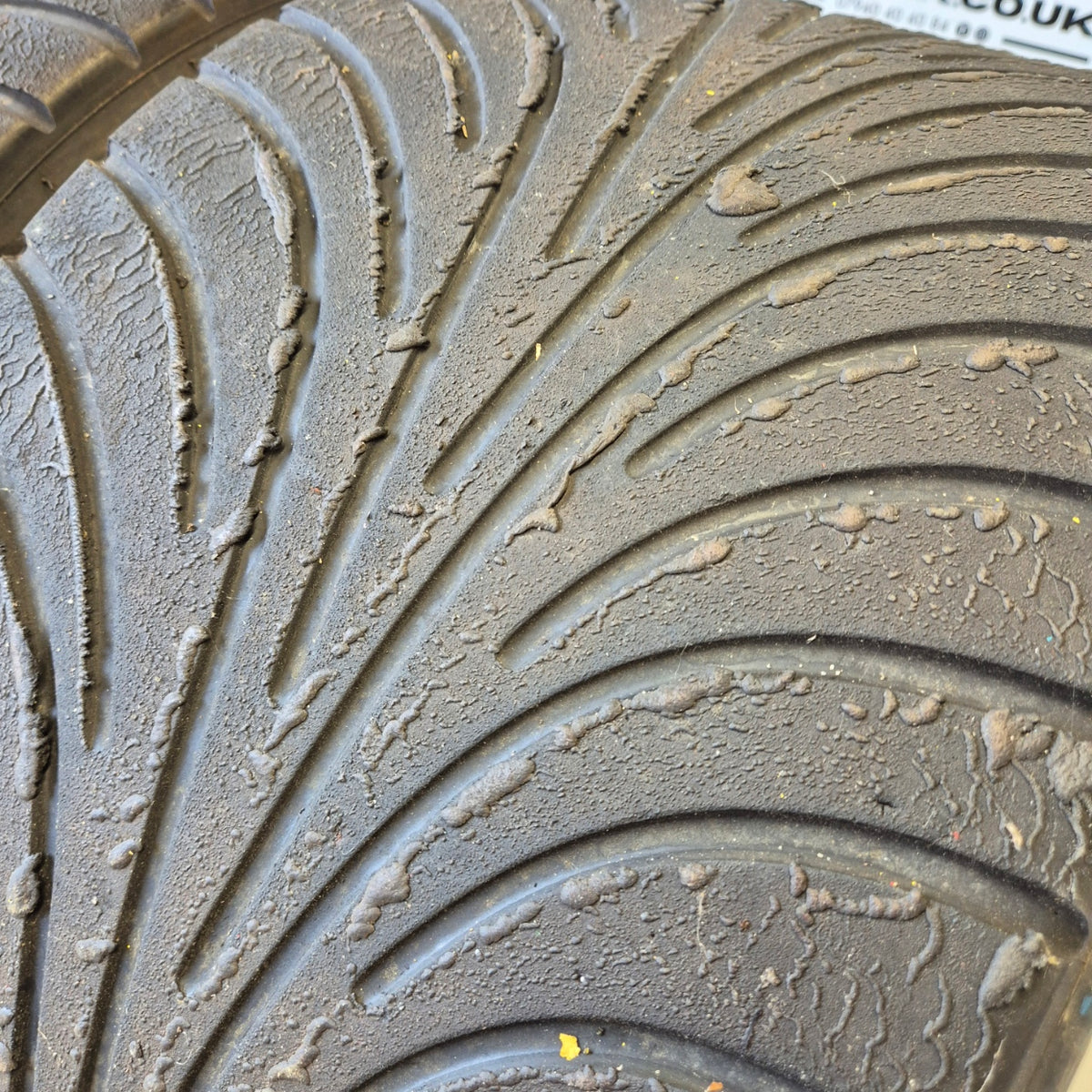 Dunlop 265/605/16 Radical Wet Tyres - PAIR
