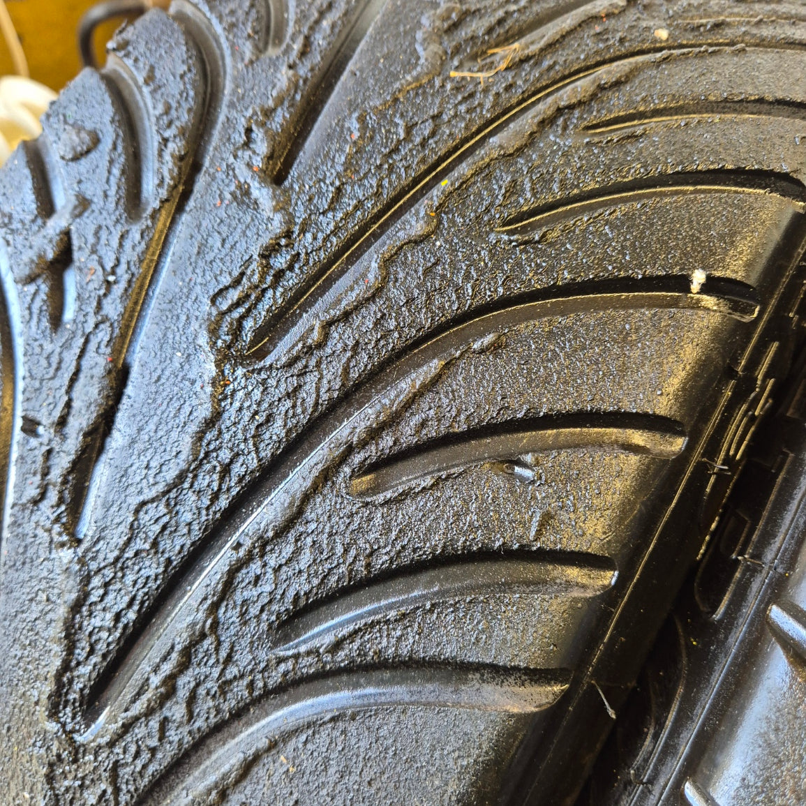 Dunlop 200/58/15 Wet Racing Tyres