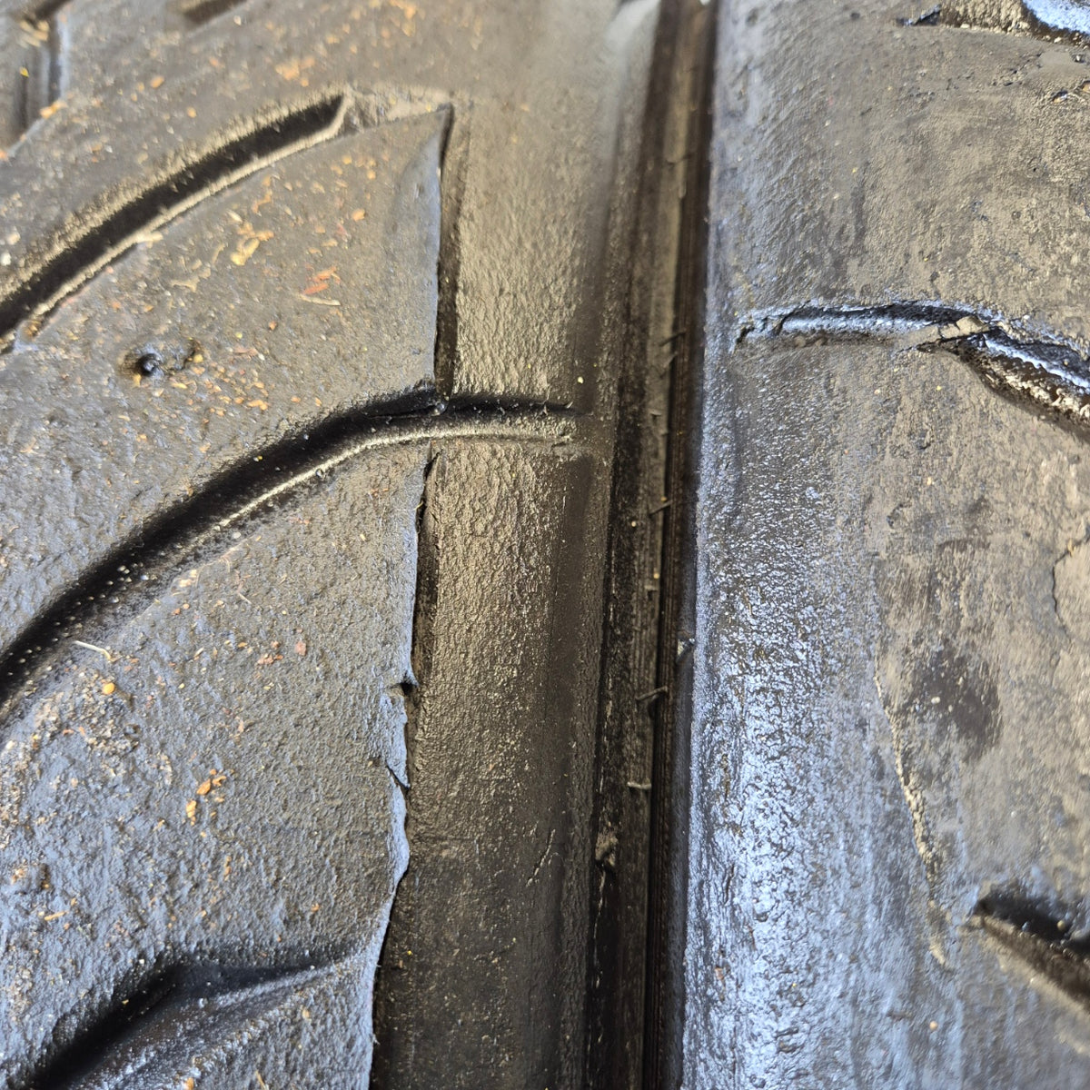 Dunlop 225/45/17 Direzza DZ03G Semi-Slick Racing Trackday/Race Tyres. (Pair)