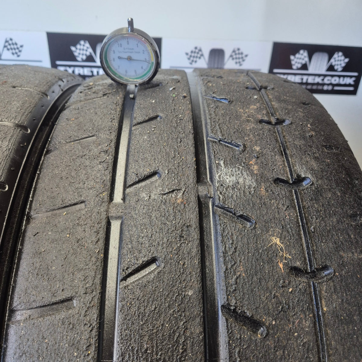 Yokohama Advan A052 235/40/18 Semi Slicks. (Set)