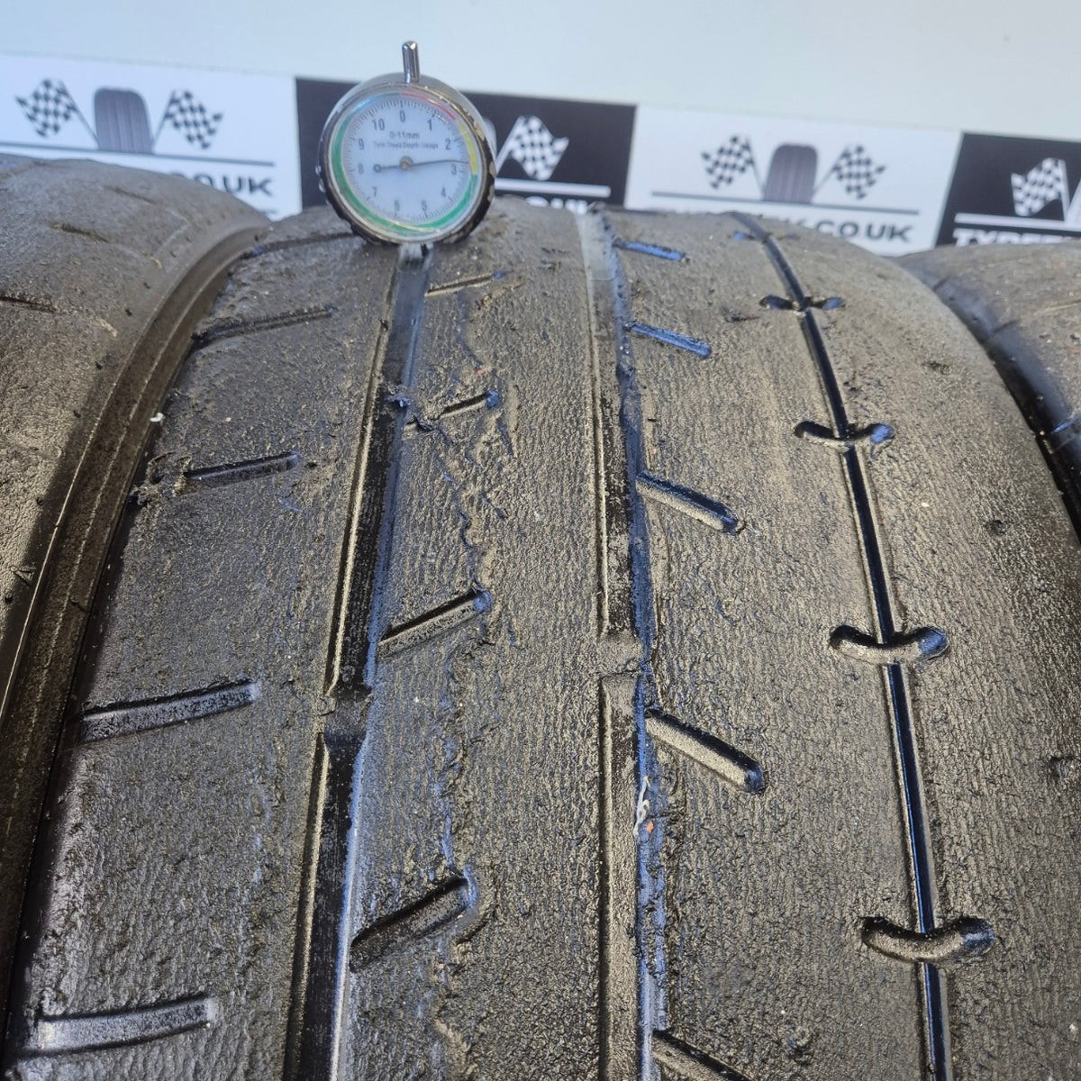 Yokohama Advan A052 235/40/18 Semi Slicks. (Set)